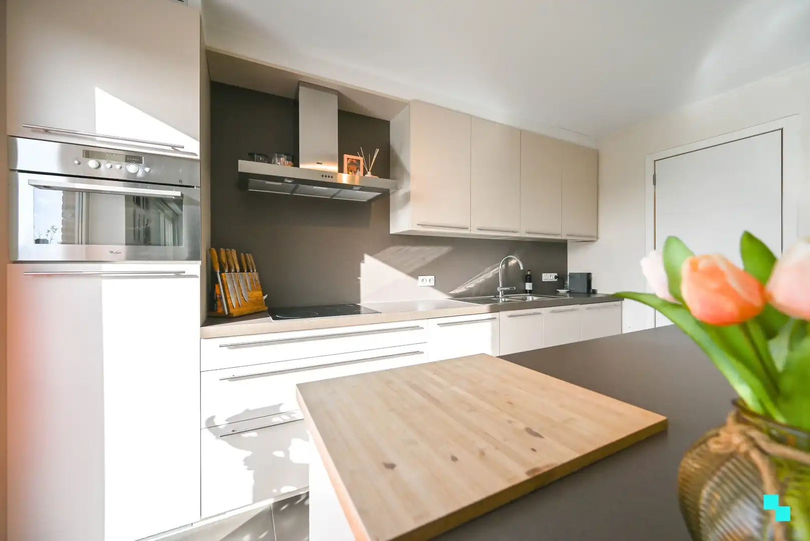 Instapklare, energiezuinige halfopen bebouwing in Oostrozebeke foto 9