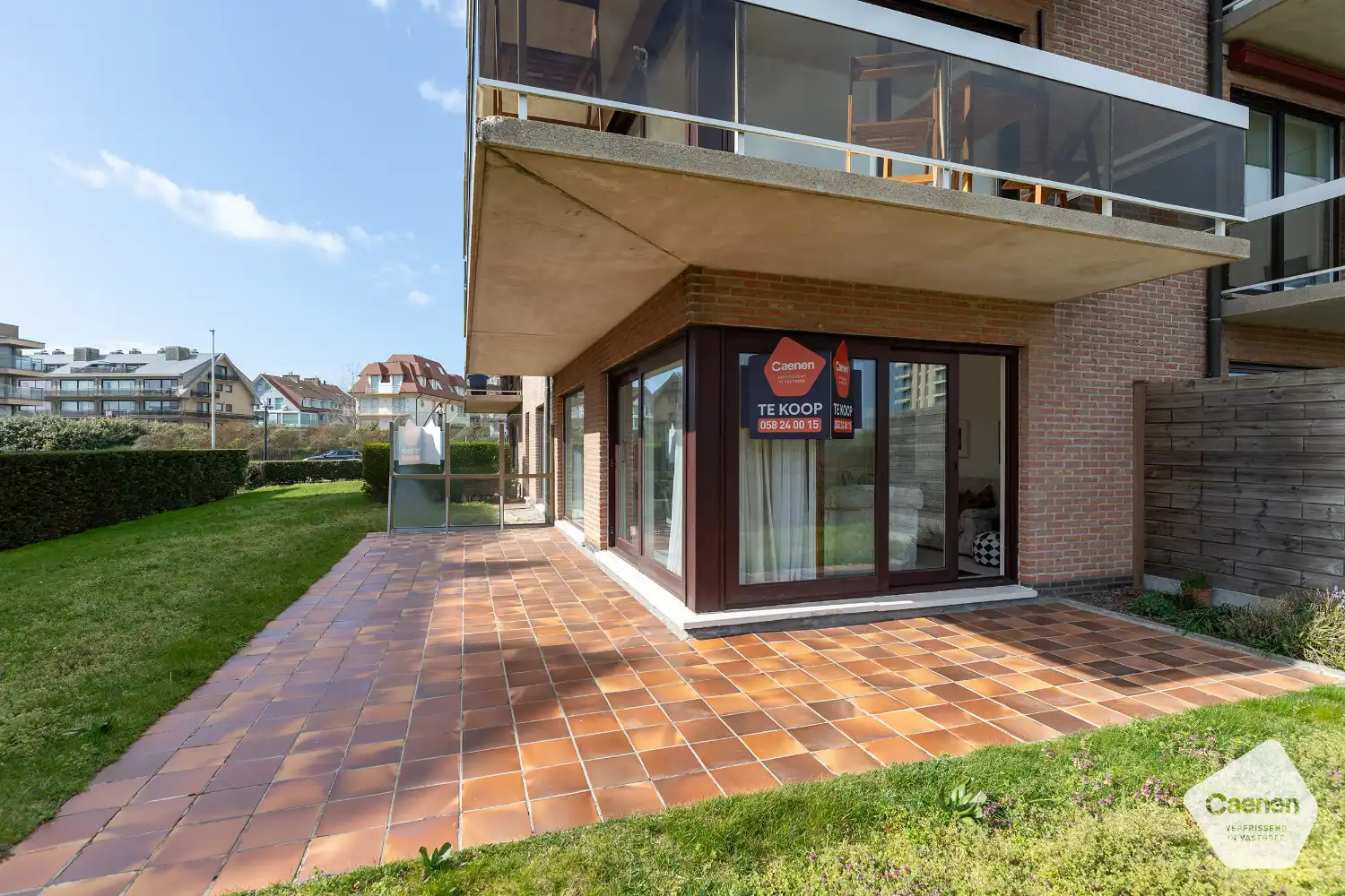 Ruim, zuid-west gericht appartement met zicht op de duinen foto 11