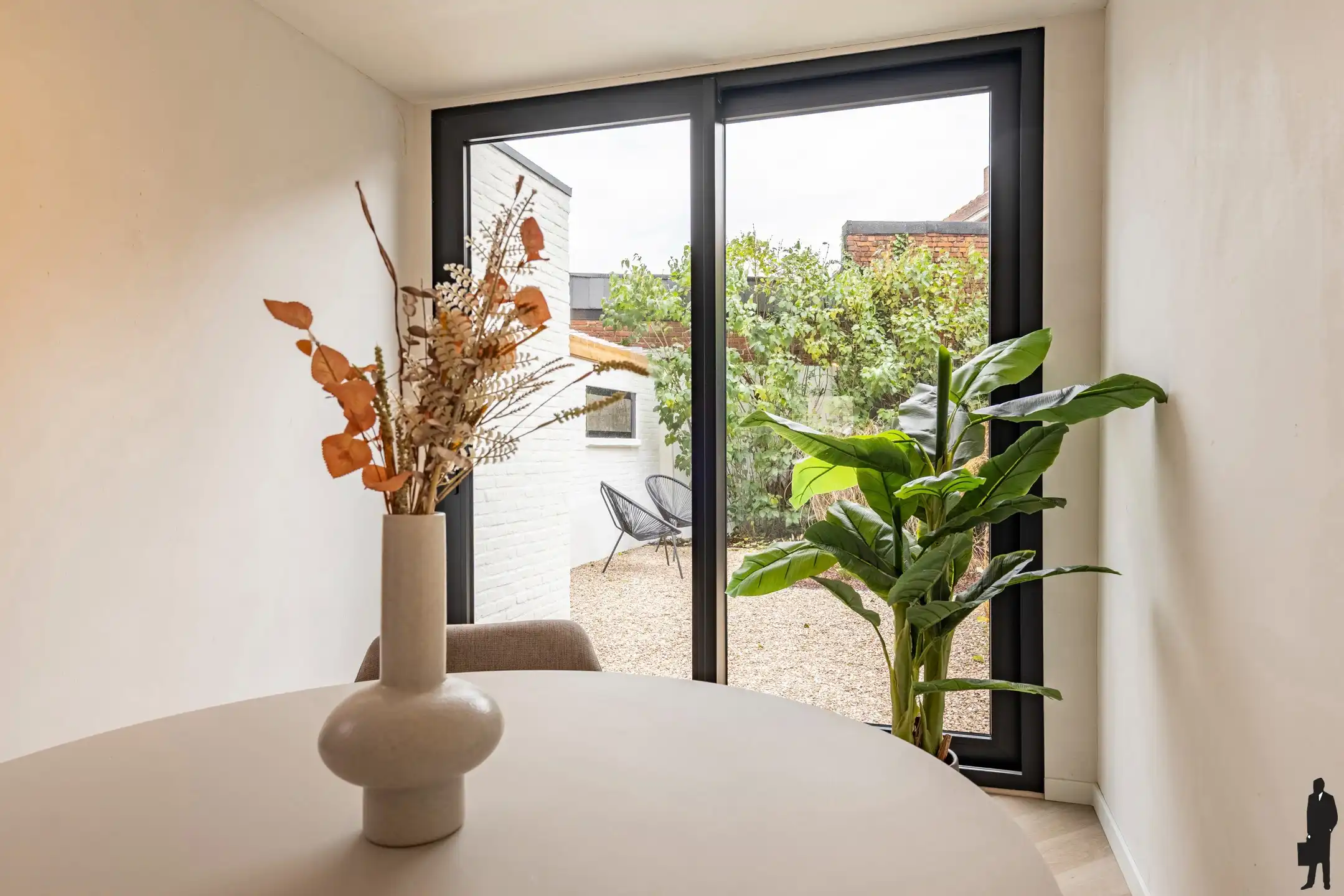 Energiezuinige stadswoning met 3 slaapkamers en stadstuintje foto 8