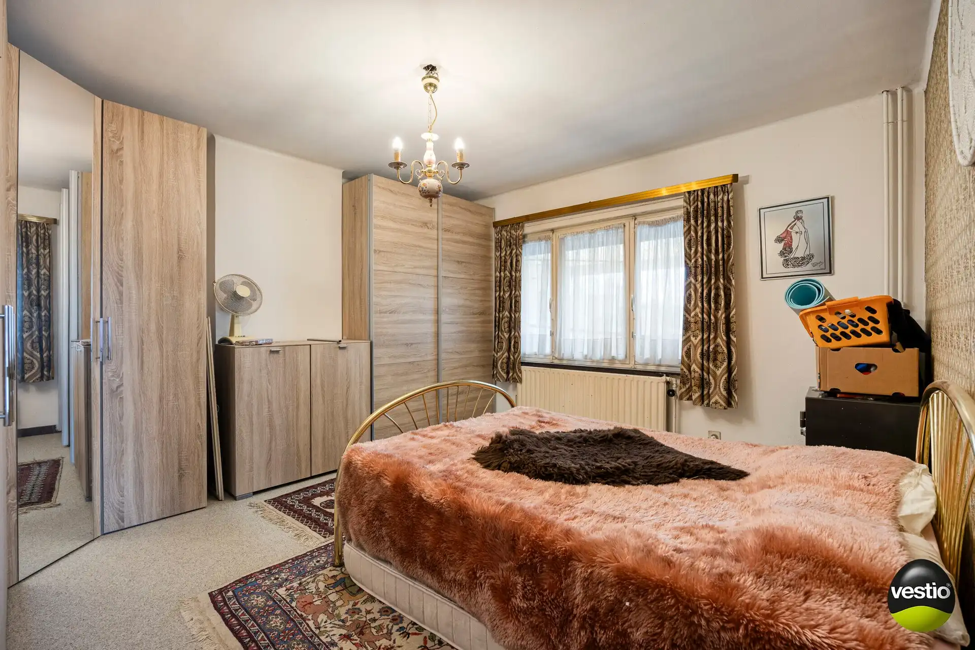 Ruime woning met 3 slaapkamers op vlot bereikbare ligging (Genkersteenweg). foto 11