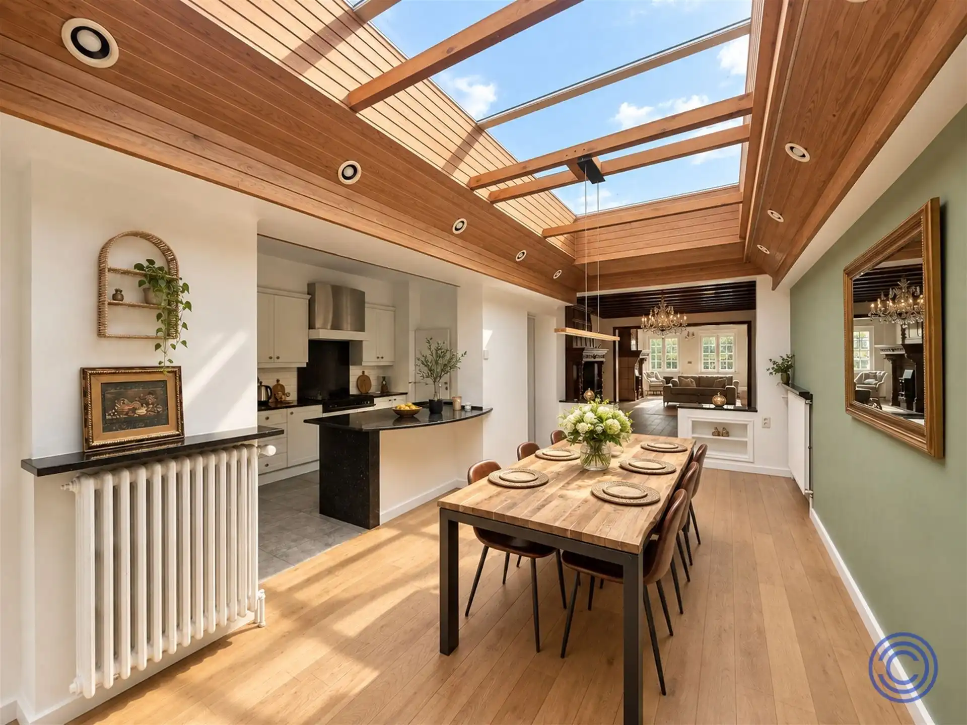 Uitzonderlijk ruim 3-slaapkamerappartement met tuin en dubbele garage foto 4