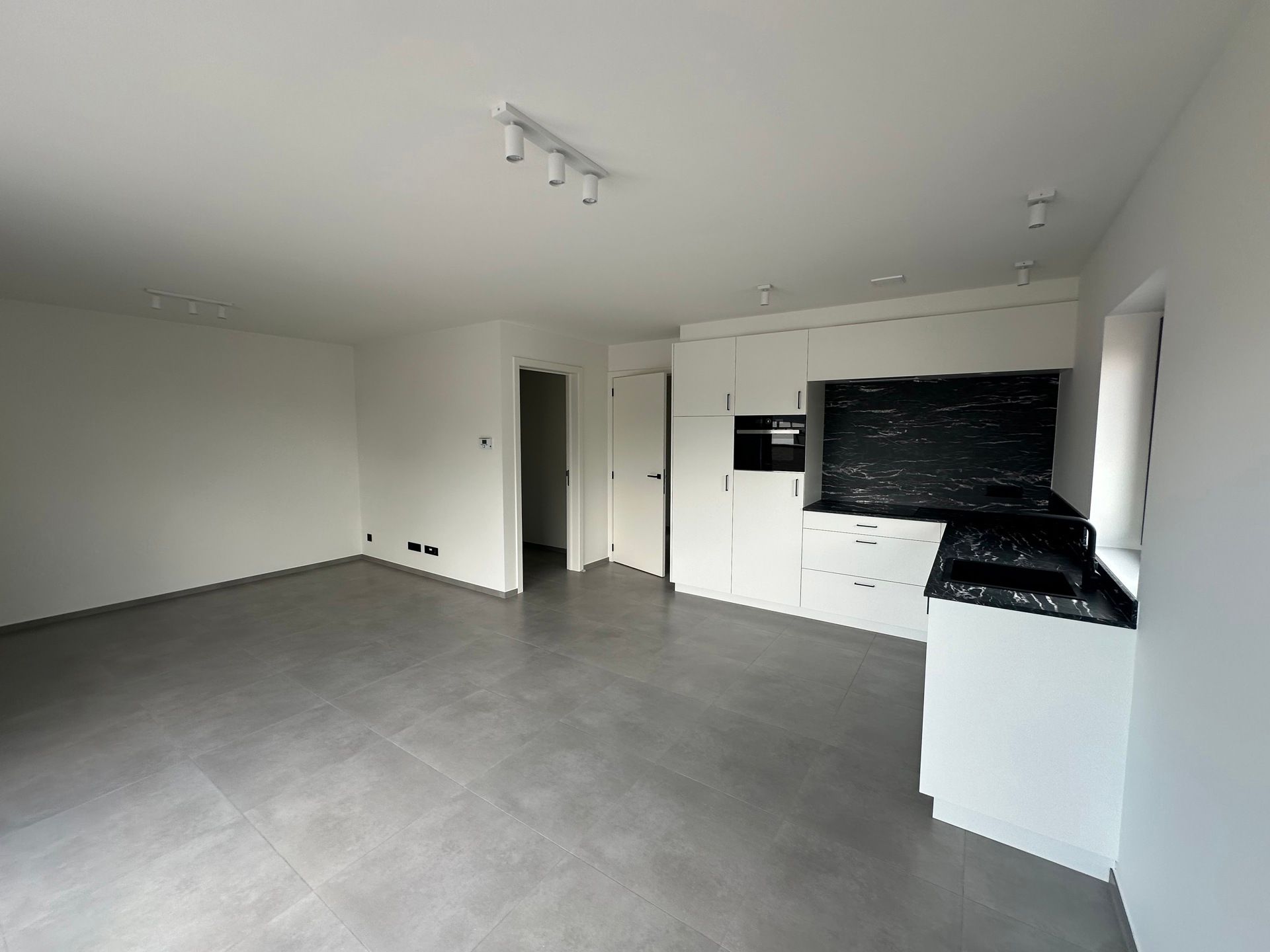Appartement te huur foto 8