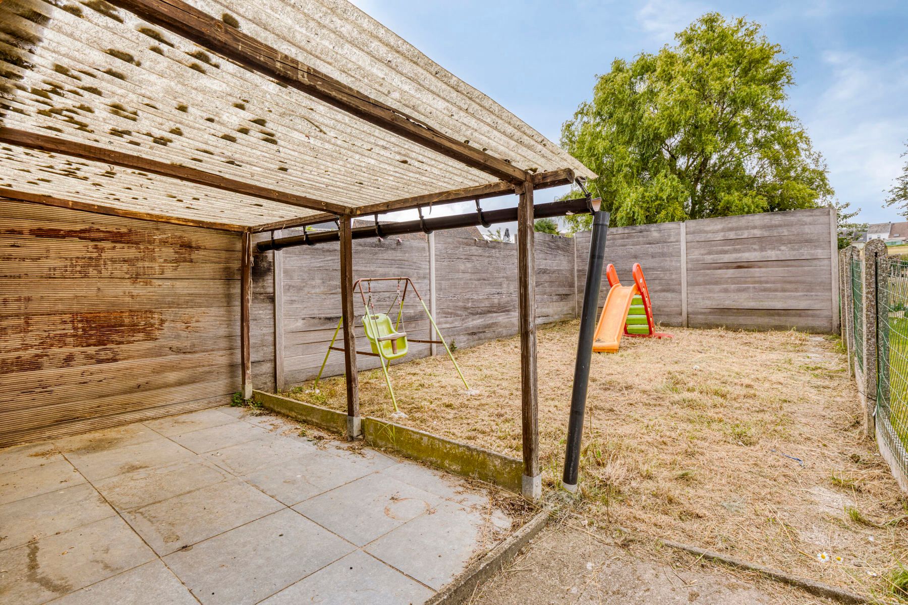Te renoveren woning met zuidgerichte tuin foto 22
