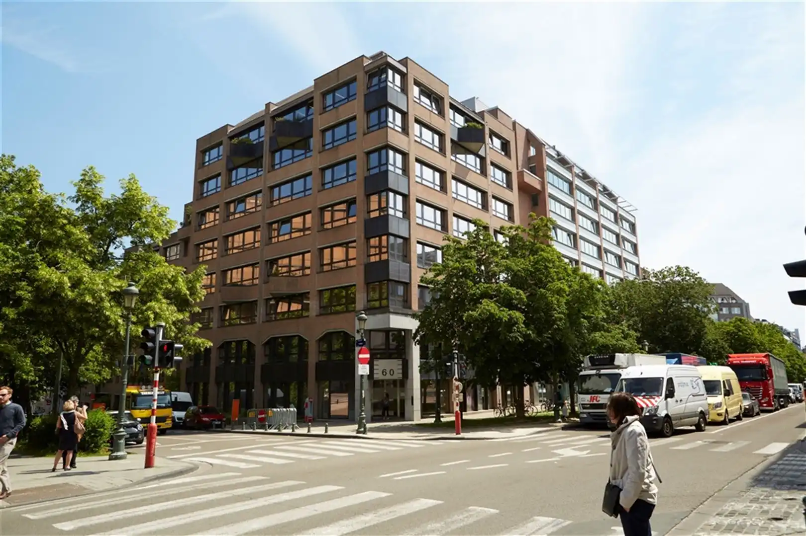 TROON/ TRÔNE 60: 331m² foto 2