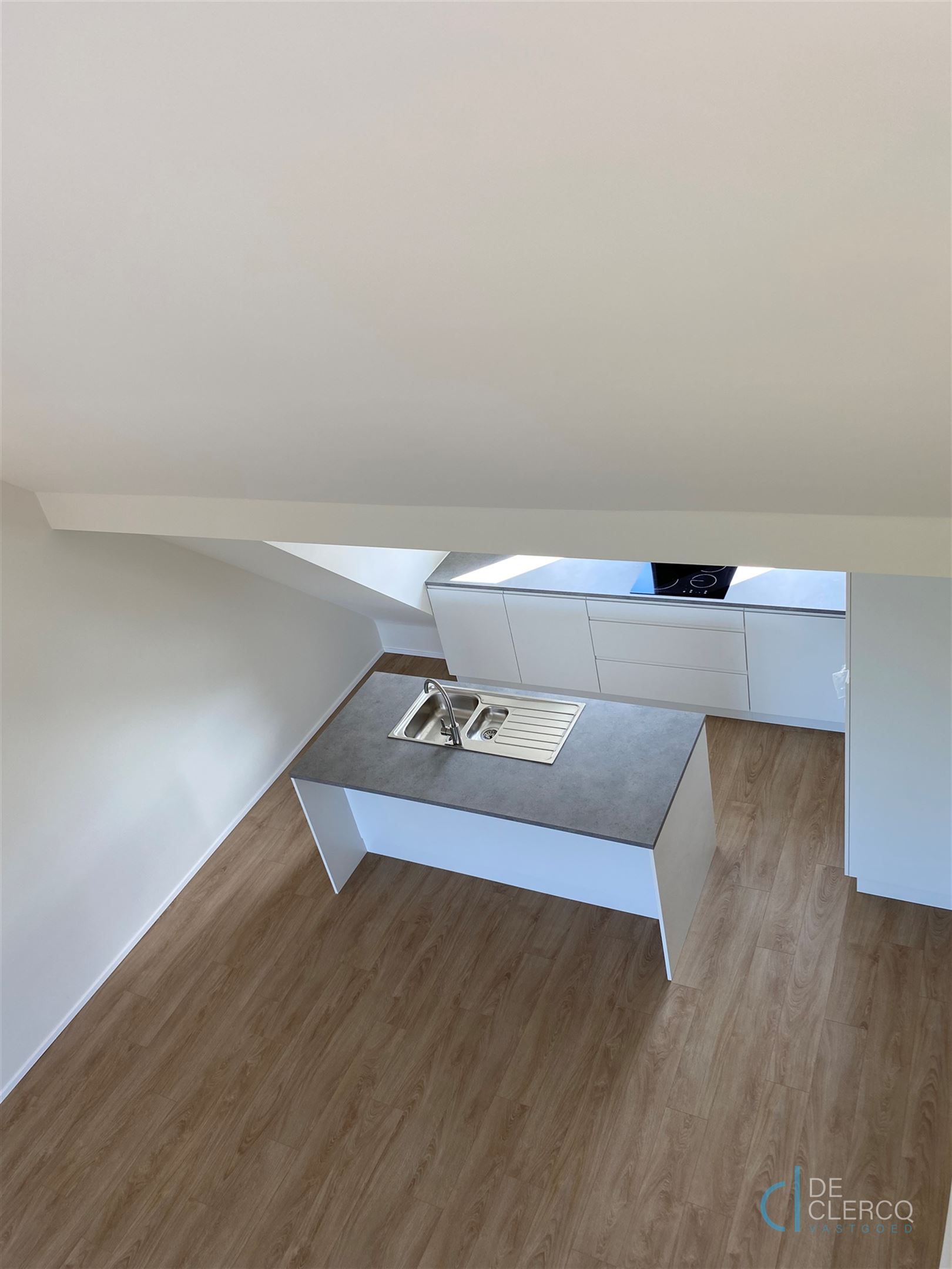 Prachtig duplex appartement TE HUUR op toplocatie in Lochristi! foto 16