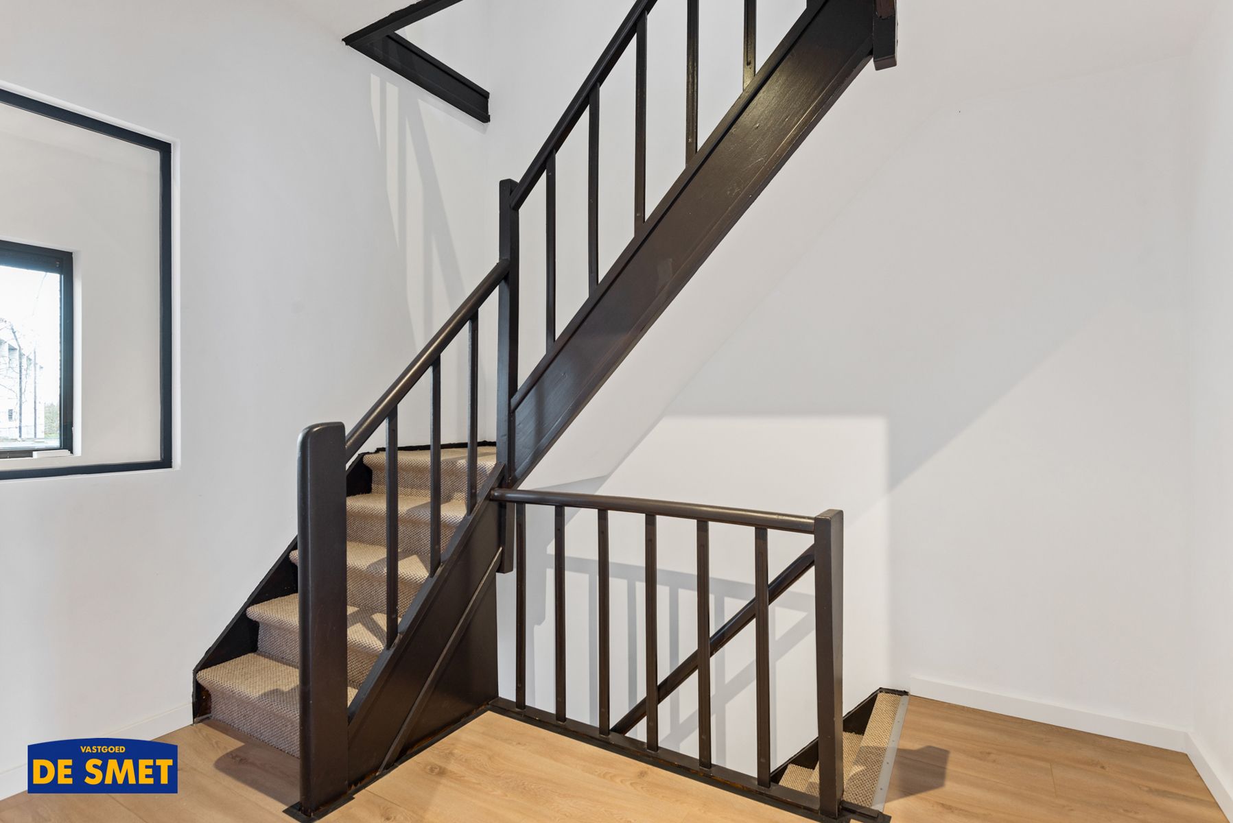 Centraal, zéér energiezuinig, vernieuwd duplex appartement foto 3