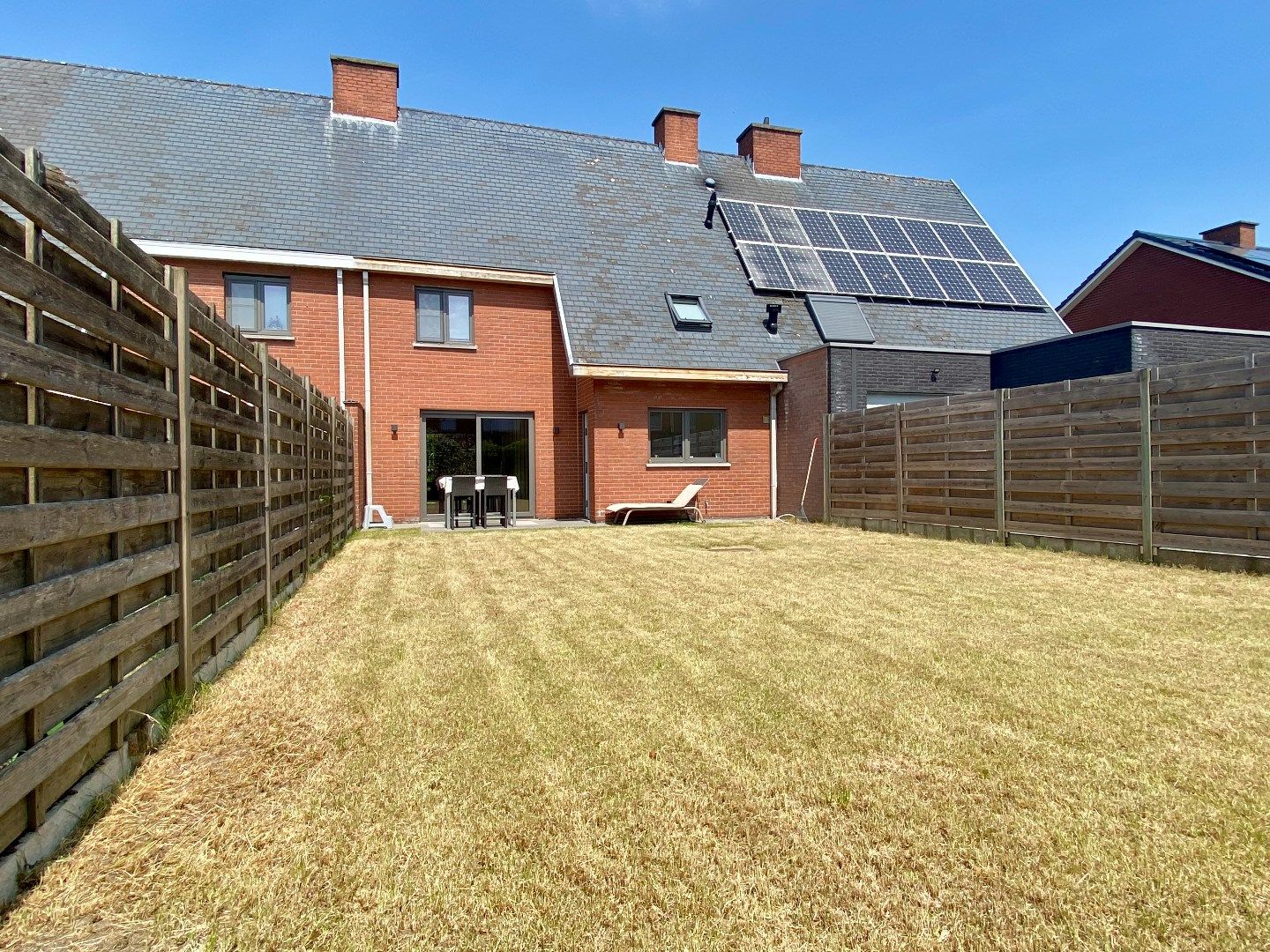 Gerenoveerde woning in doodlopende straat te Kuurne.  foto 13