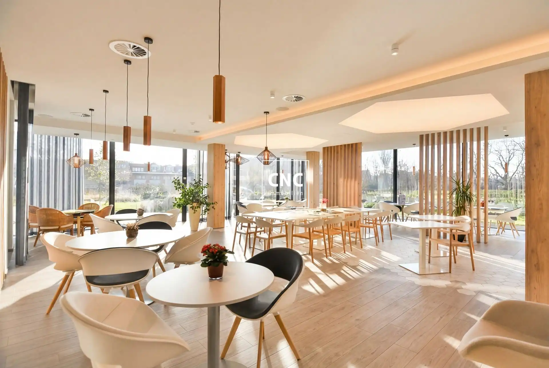 Volledig afgewerkt serviceflat in een luxueuze residentie foto 4