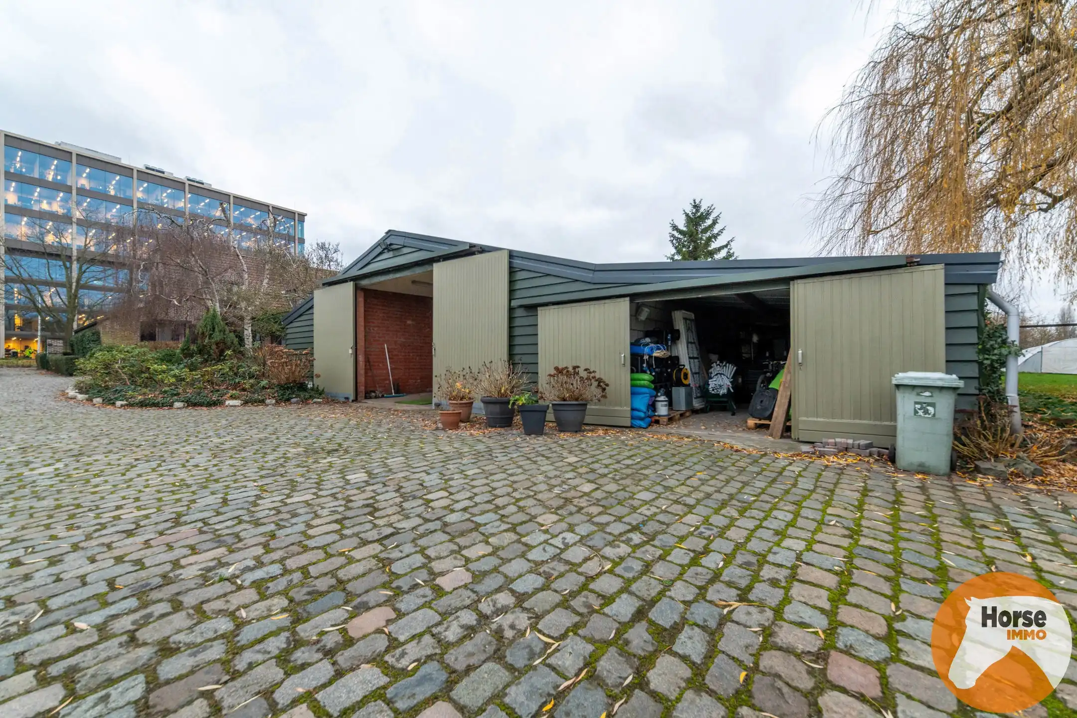 SCHELLE - Centraal gelegen ruime woning met loods  foto 25