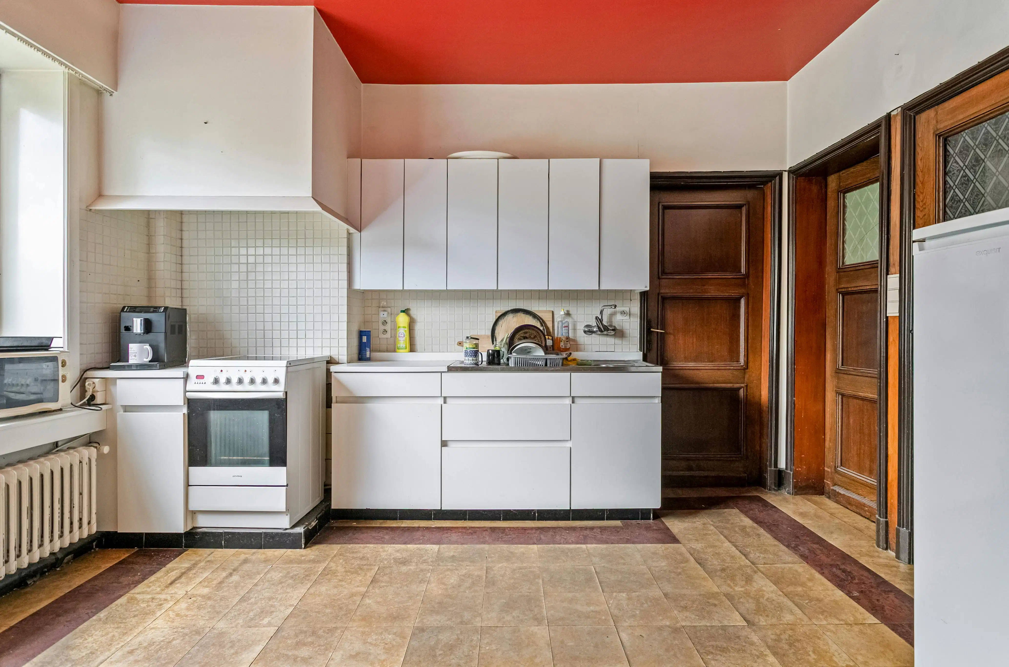 Te renoveren villa met 4 kamers te koop in centrum Deerlijk foto 7