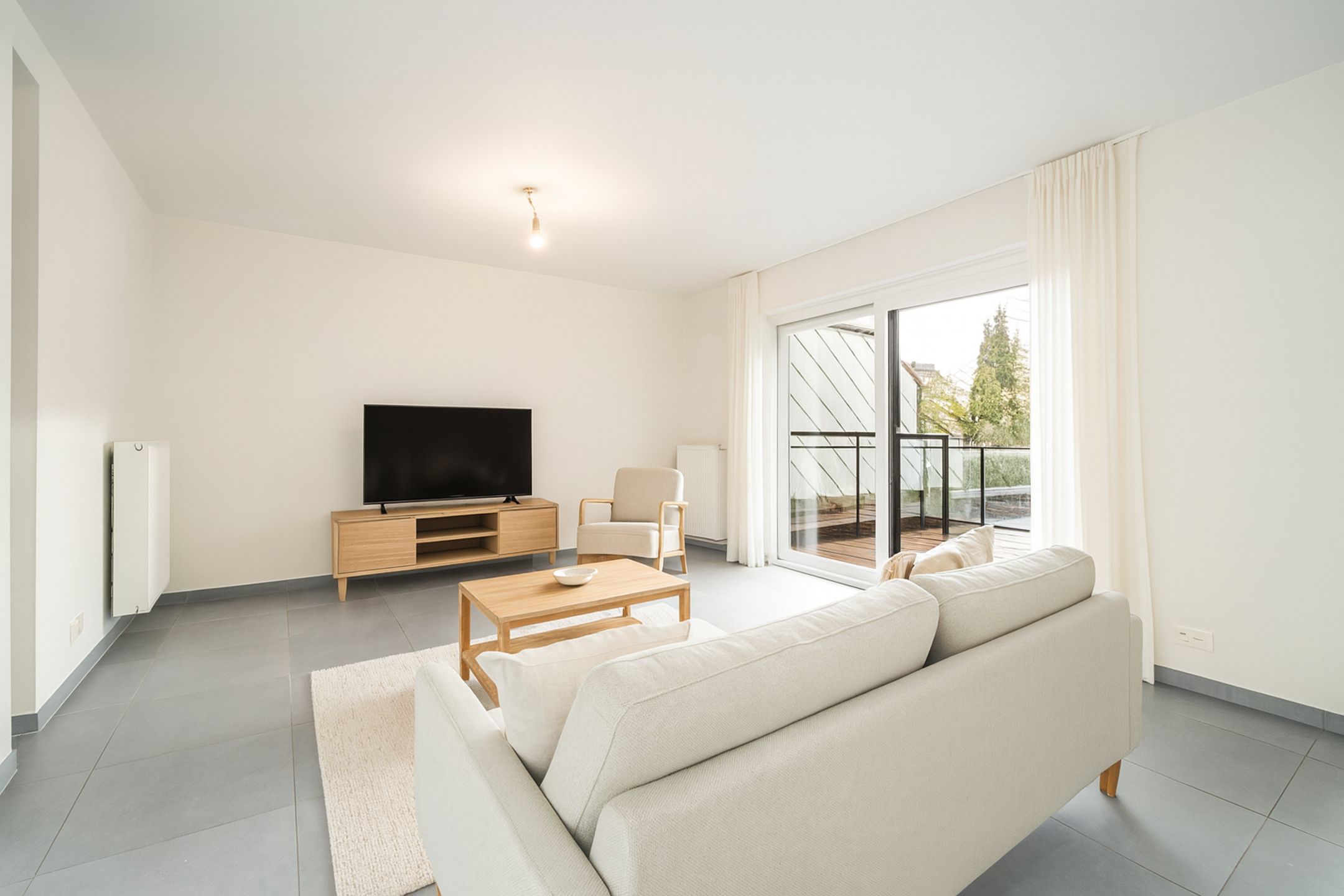 Recent leuk appartement met terras in centrum Roeselare foto 3