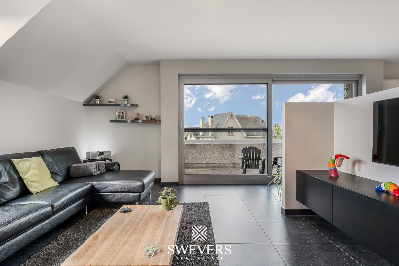 Exclusief wonen in een lichtrijke penthouse te Wellen foto 8
