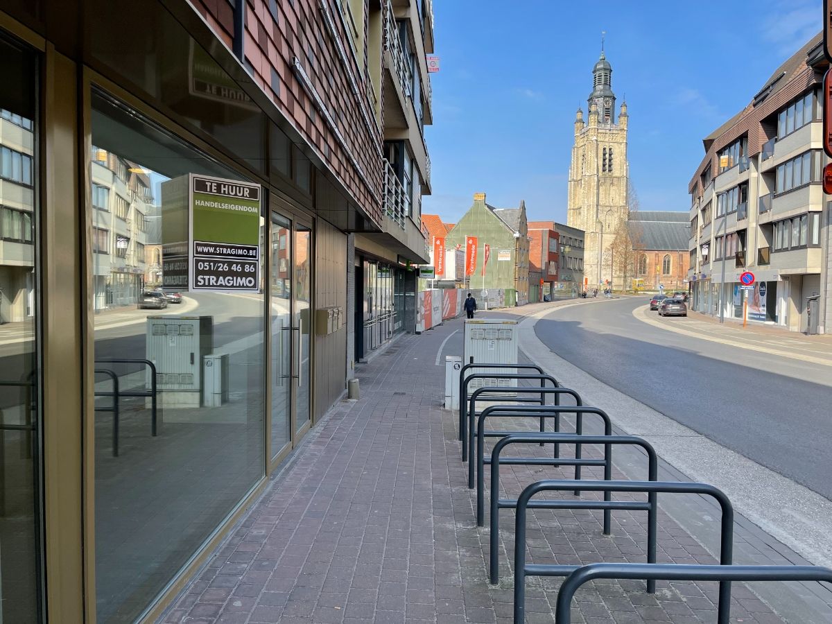 91m2 KANTOOR / PRAKTIJKRUIMTE foto 2