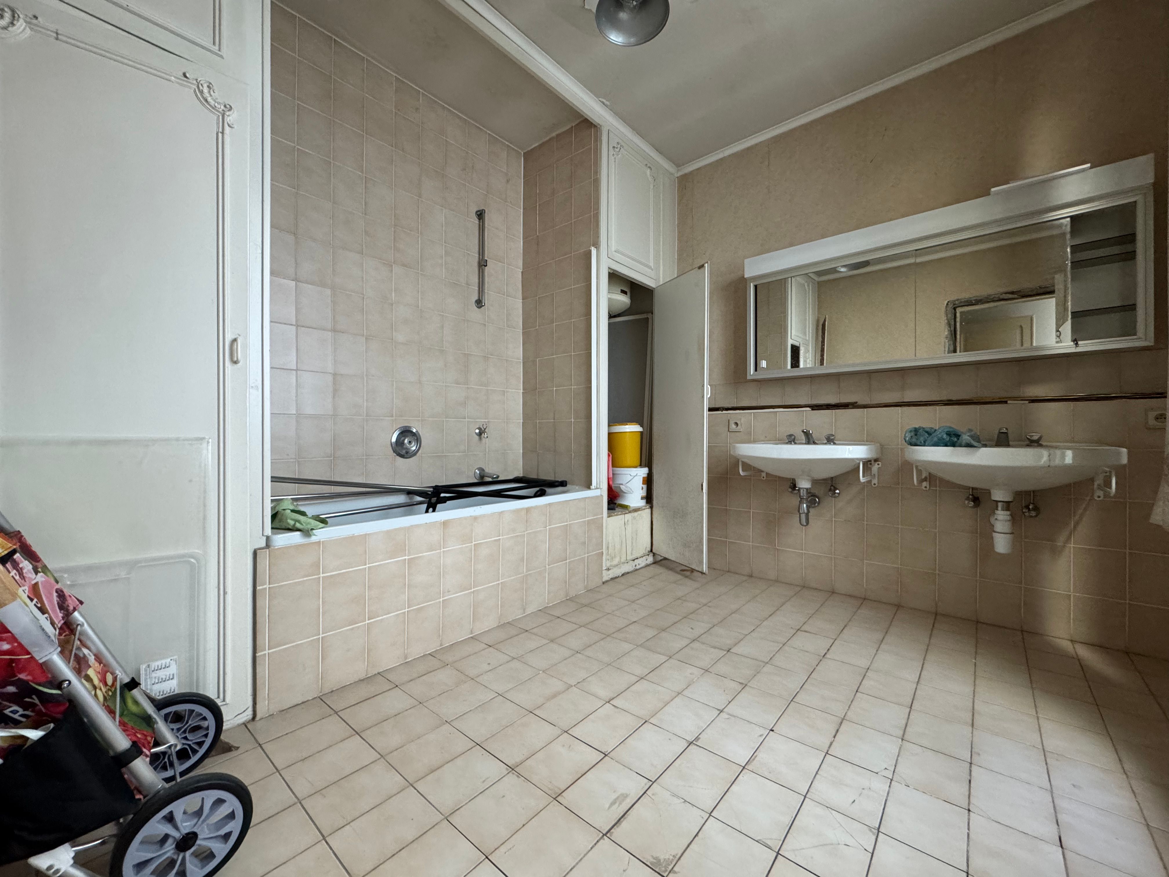 Handelspand 93m² op AAA-locatie foto 7