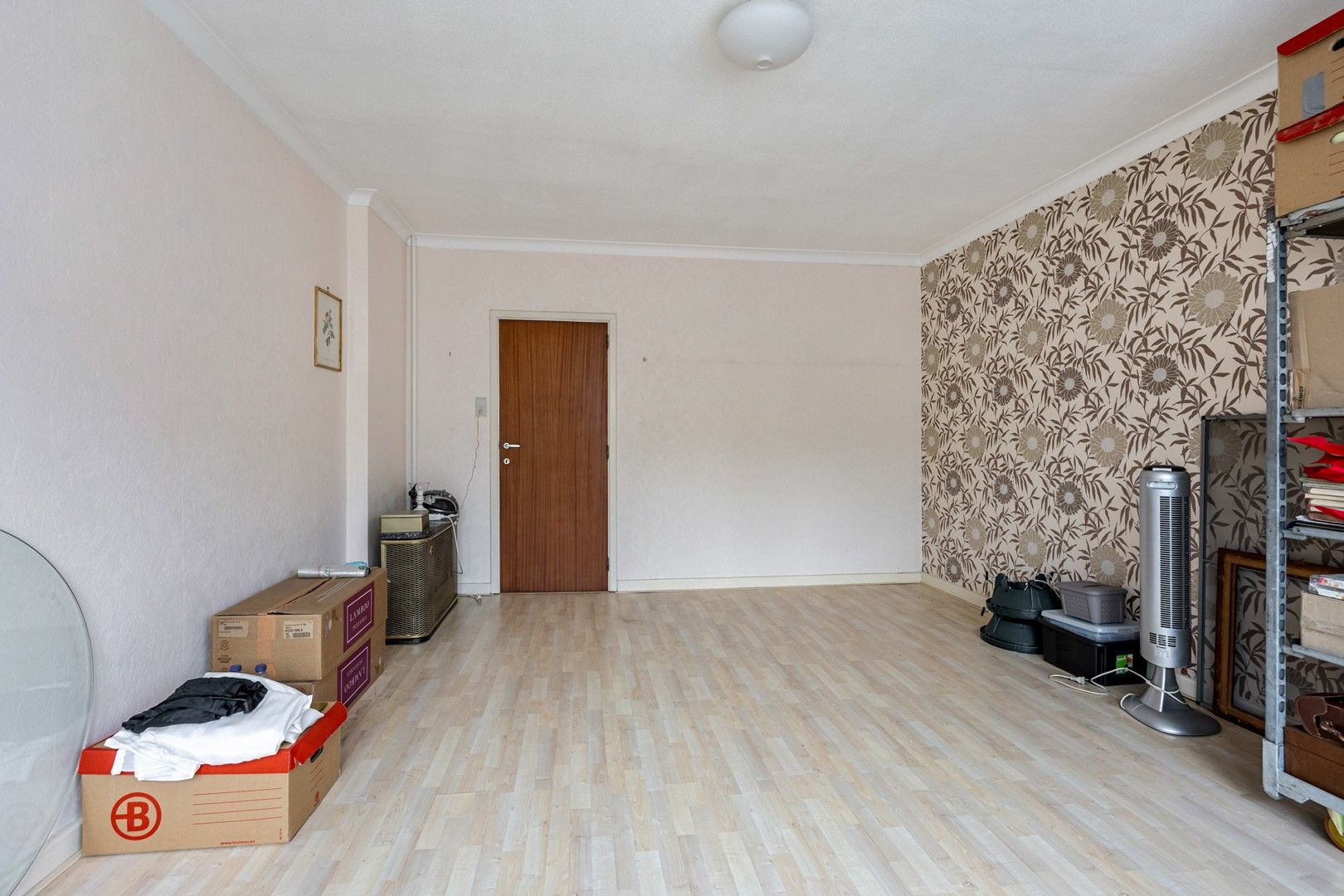 Handelspand met woonst in het centrum van Sint-Truiden. foto 9