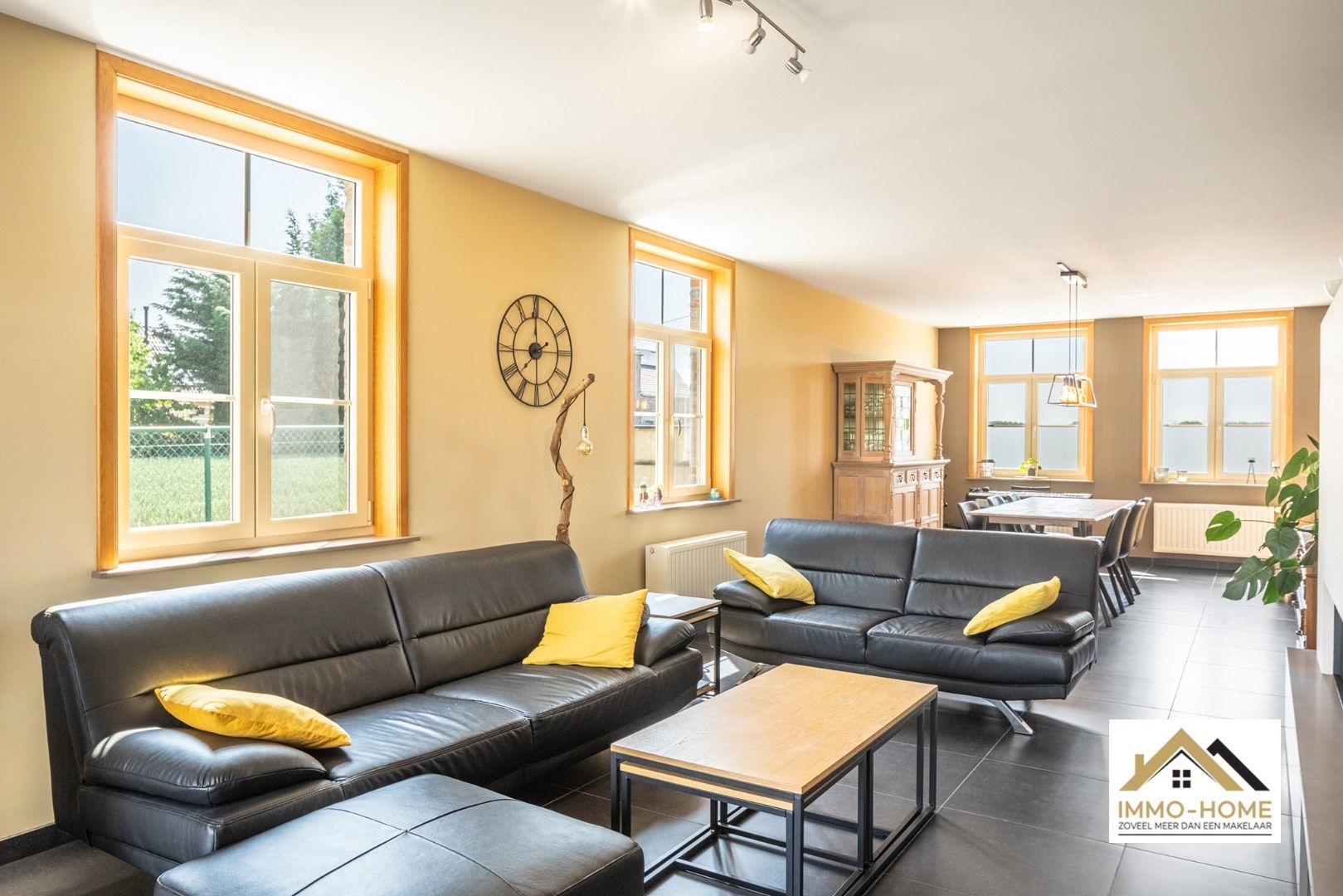 Energiezuinige halfopen bebouwing met panoramisch uitzicht foto 8