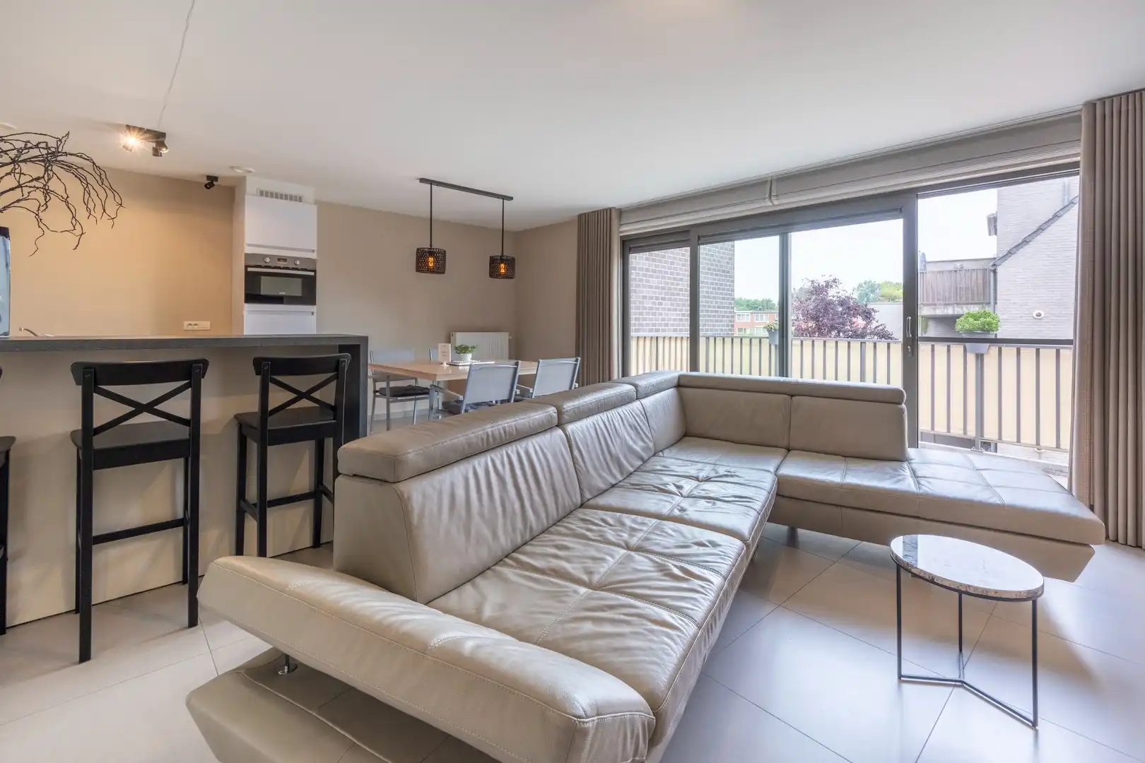 Energiezuinig 2 slaapkamer appartement te Burcht foto 2