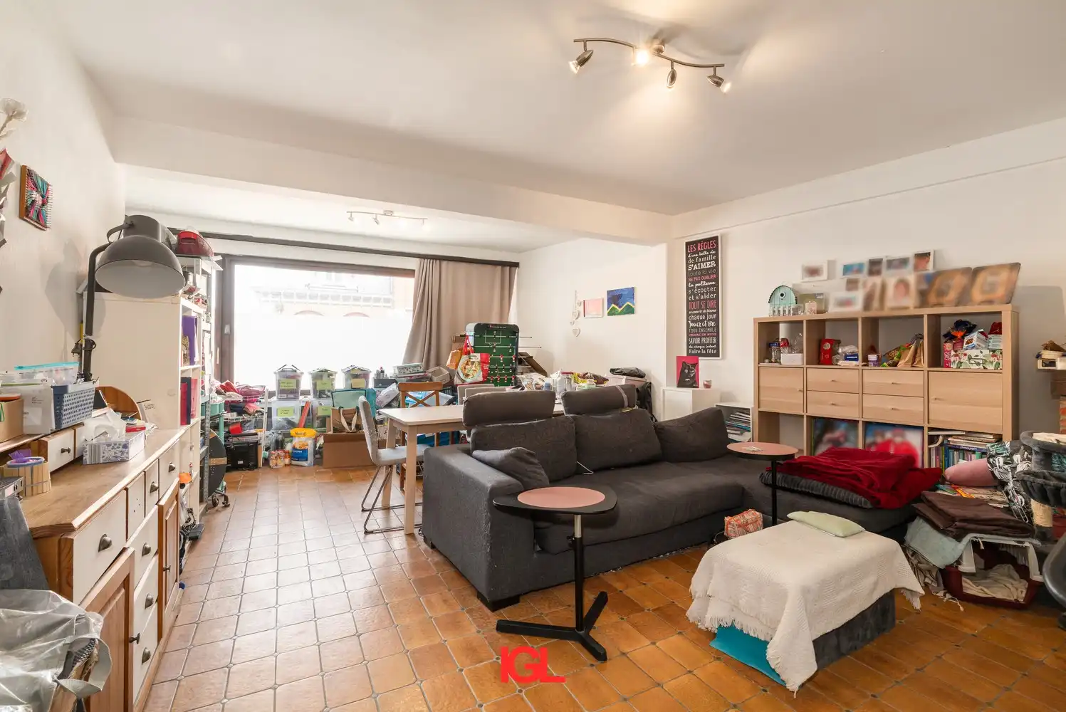 Ruim 3-kamer appartement met garage nabij het centrum van Halle foto 4