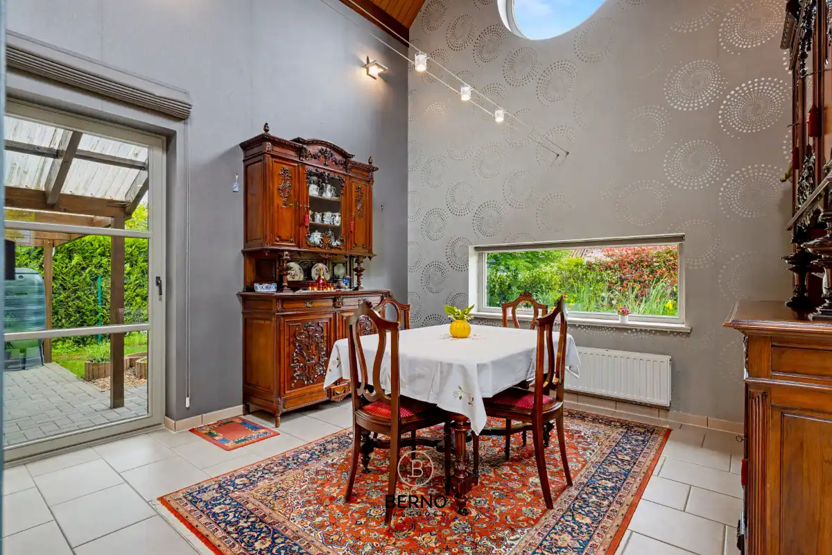 Rustig gelegen open bebouwing met ruime tuin foto 6