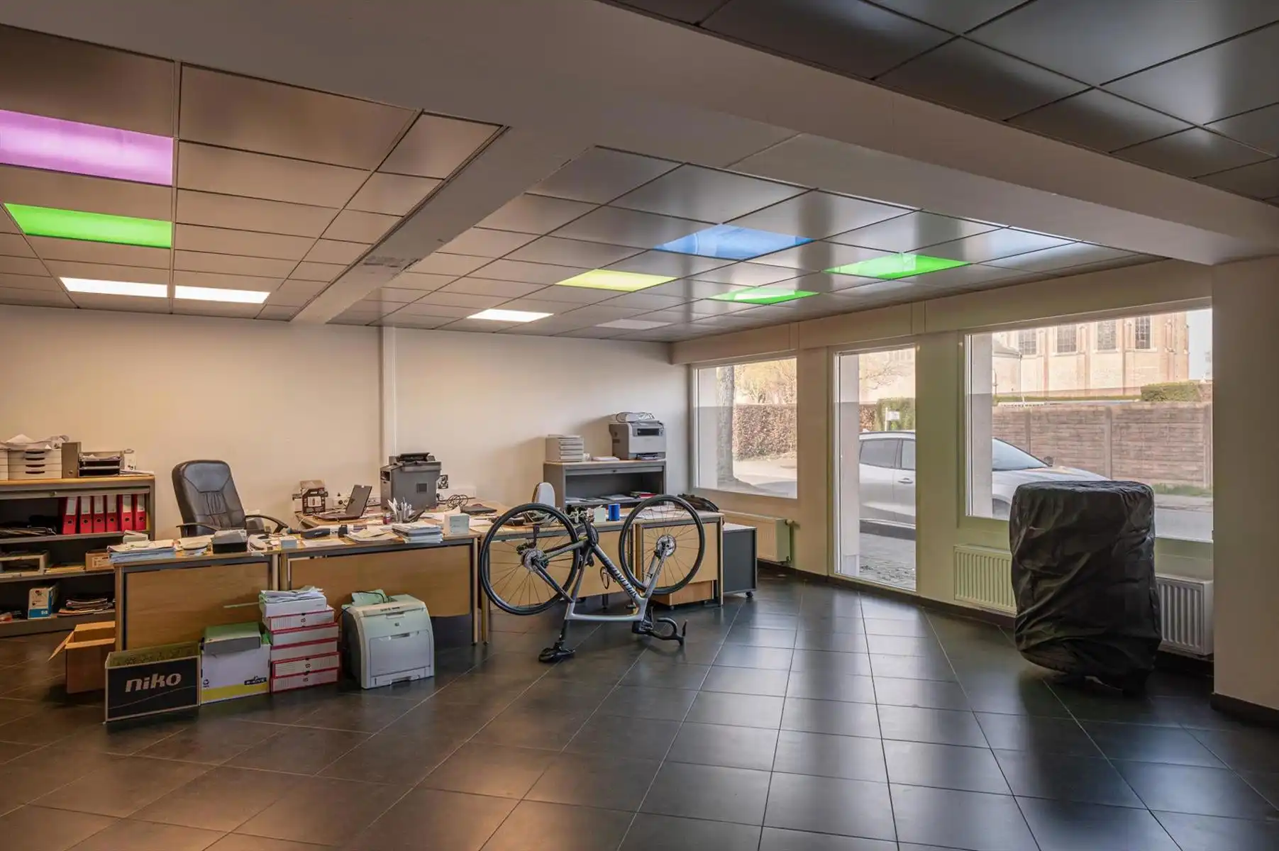 IN OPTIE. Woning met multifunctioneel gelijkvloers en magazijn/garage op een perceel van 536m². foto 6