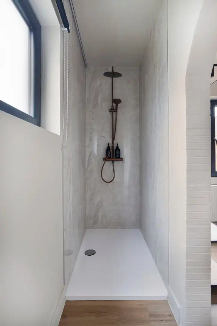 VOLLEDIG GERENOVEERD HUIS OPGESPLITST IN 2 PRACHTIGE APPARTEMENTEN foto 19