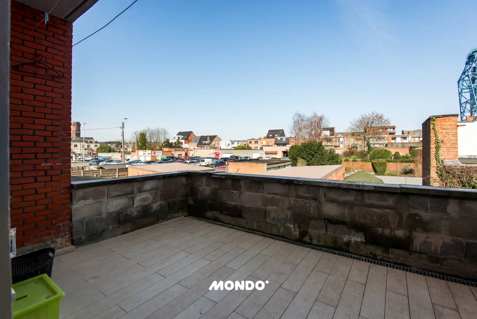 Kleinschalig gebouw met 2 appartementen en ruime garage met tuin in het centrum van Willebroek foto 8