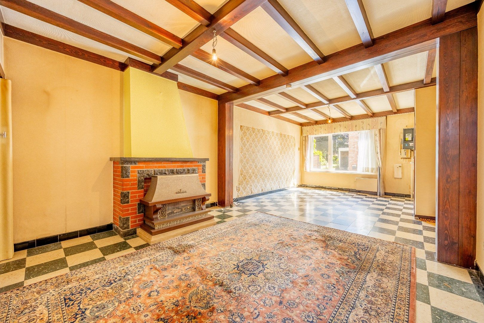 Woning met garage en uitweg foto 3
