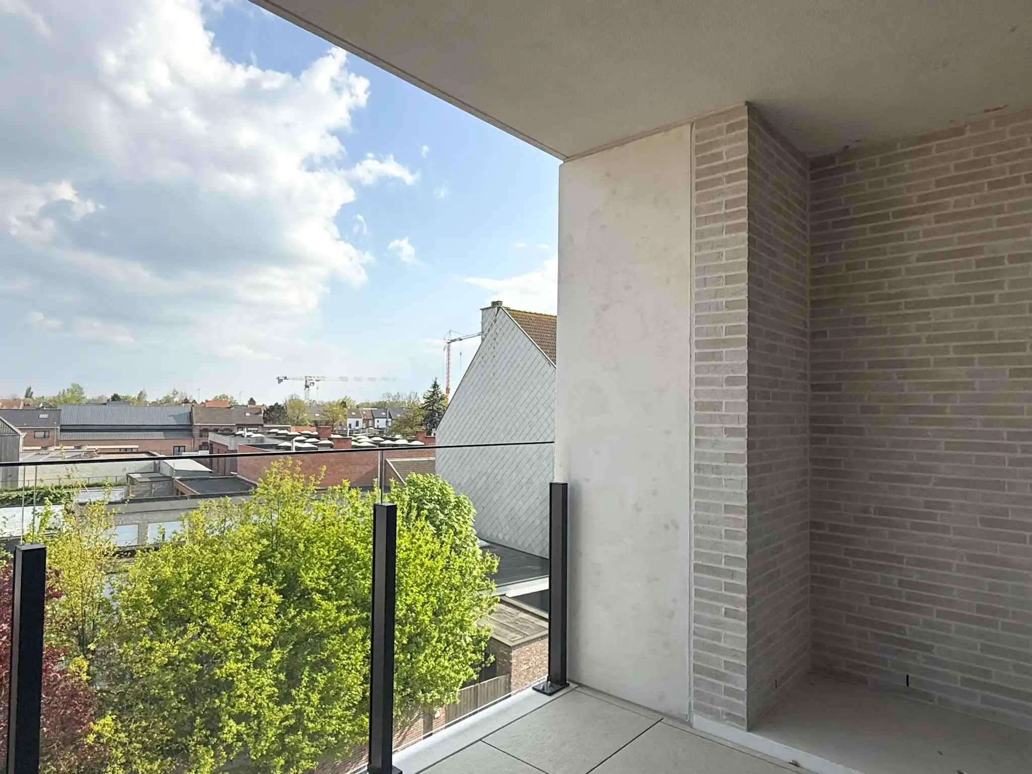 Nieuwbouwappartement op de derde verdieping met terras en twee slaapkamers foto 4