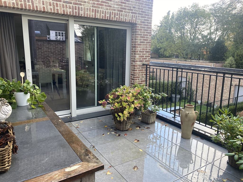 Nieuwbouw appartement in centrum 's-Gravenwezel foto 8