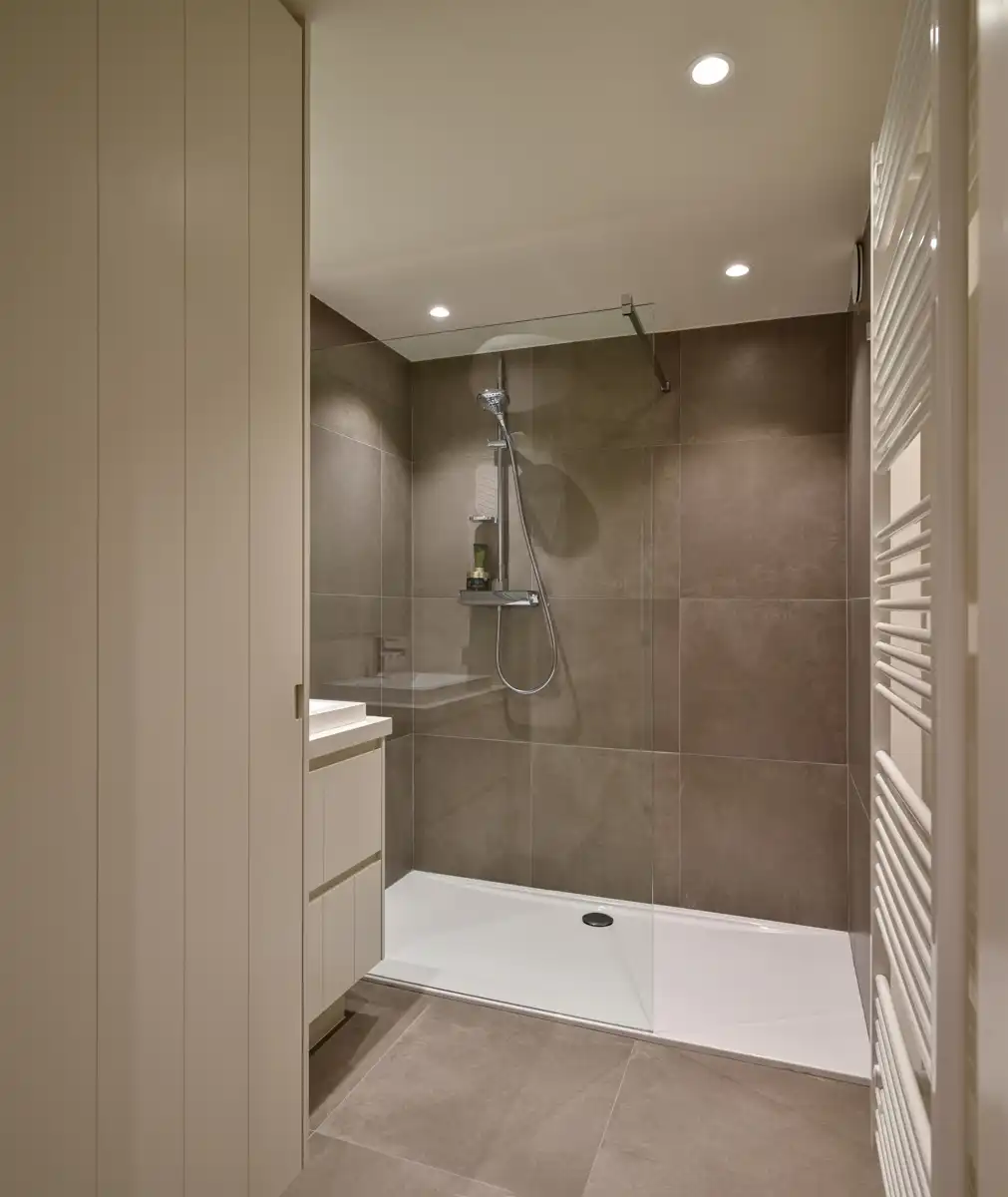 Gerenoveerd appartement met zijdelings zeezicht in het Zoute foto 10