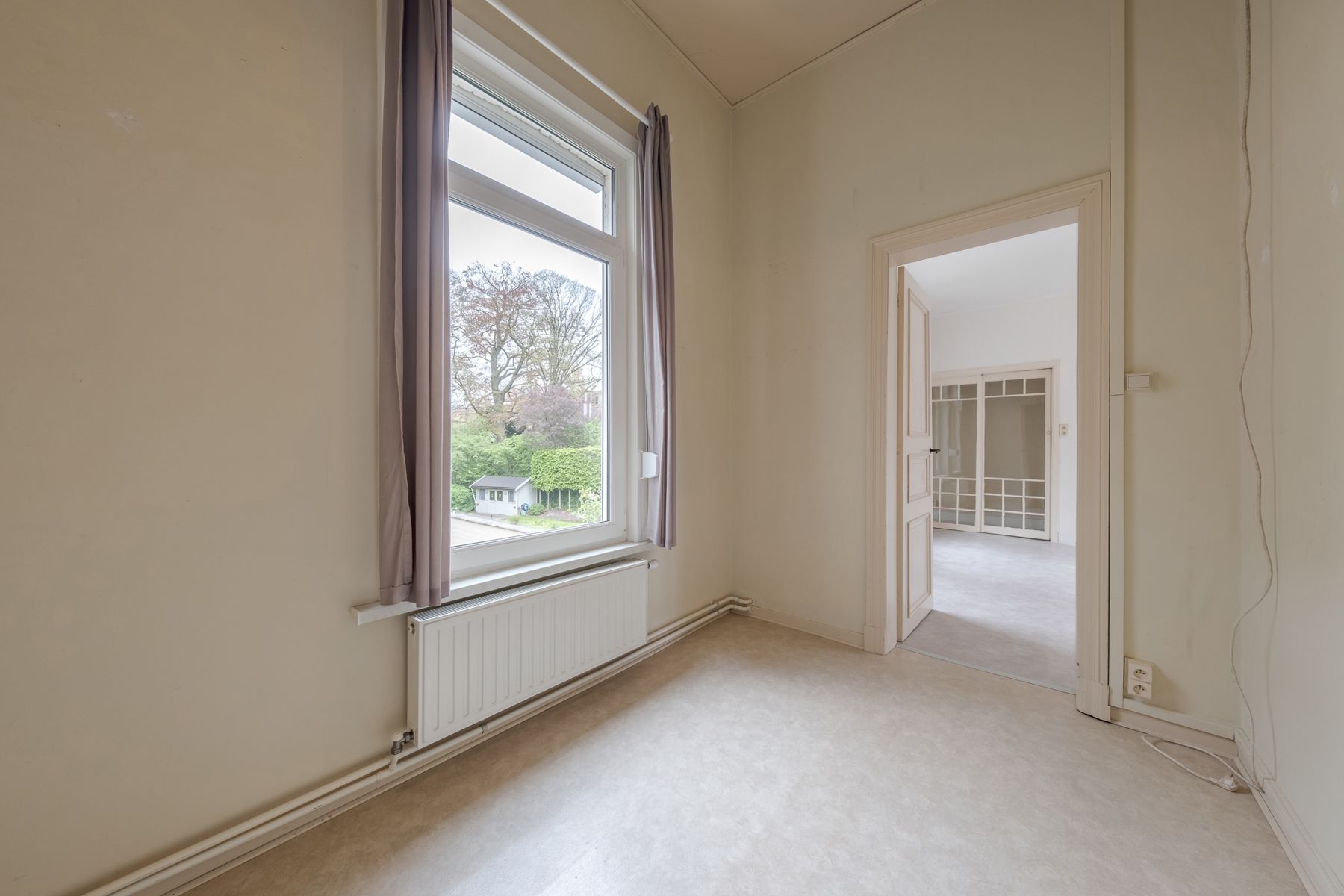 Instapklare woning met aangename tuin foto 8