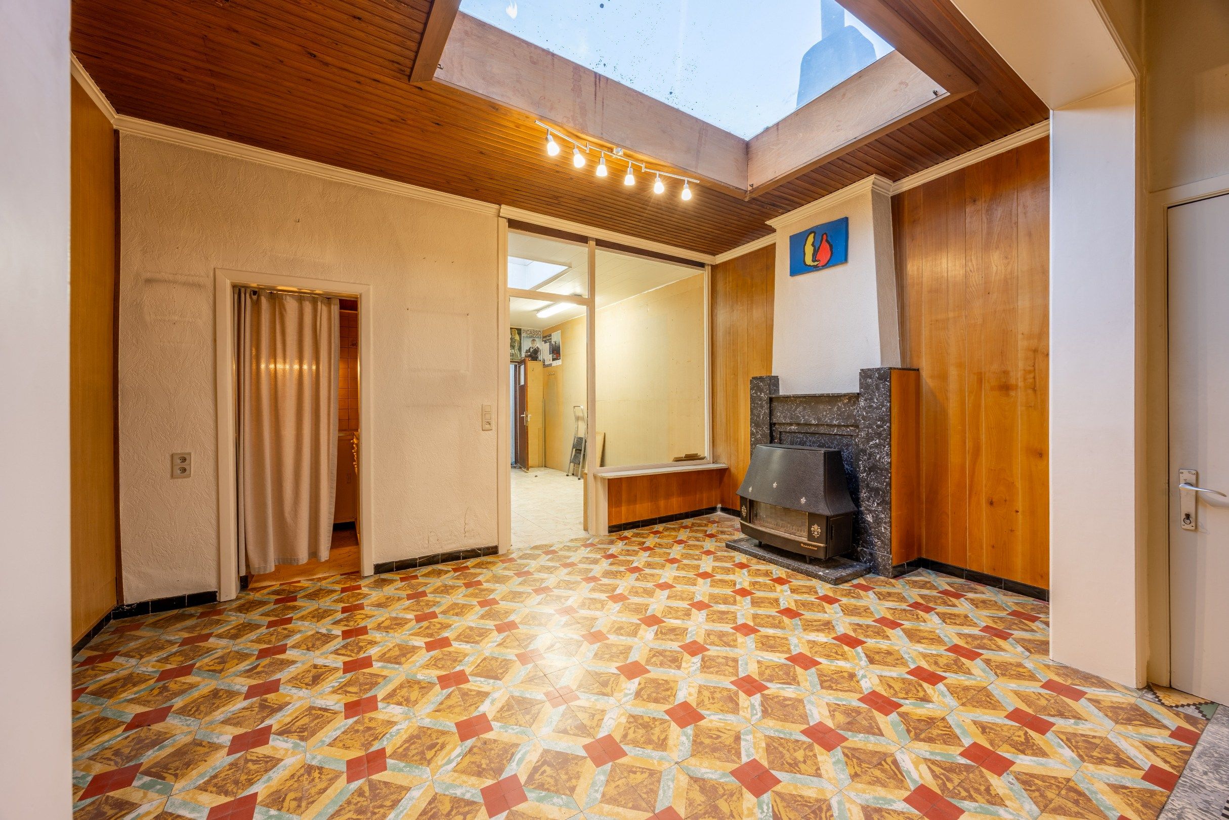 Gezinswoning met uitweg en garage foto 9