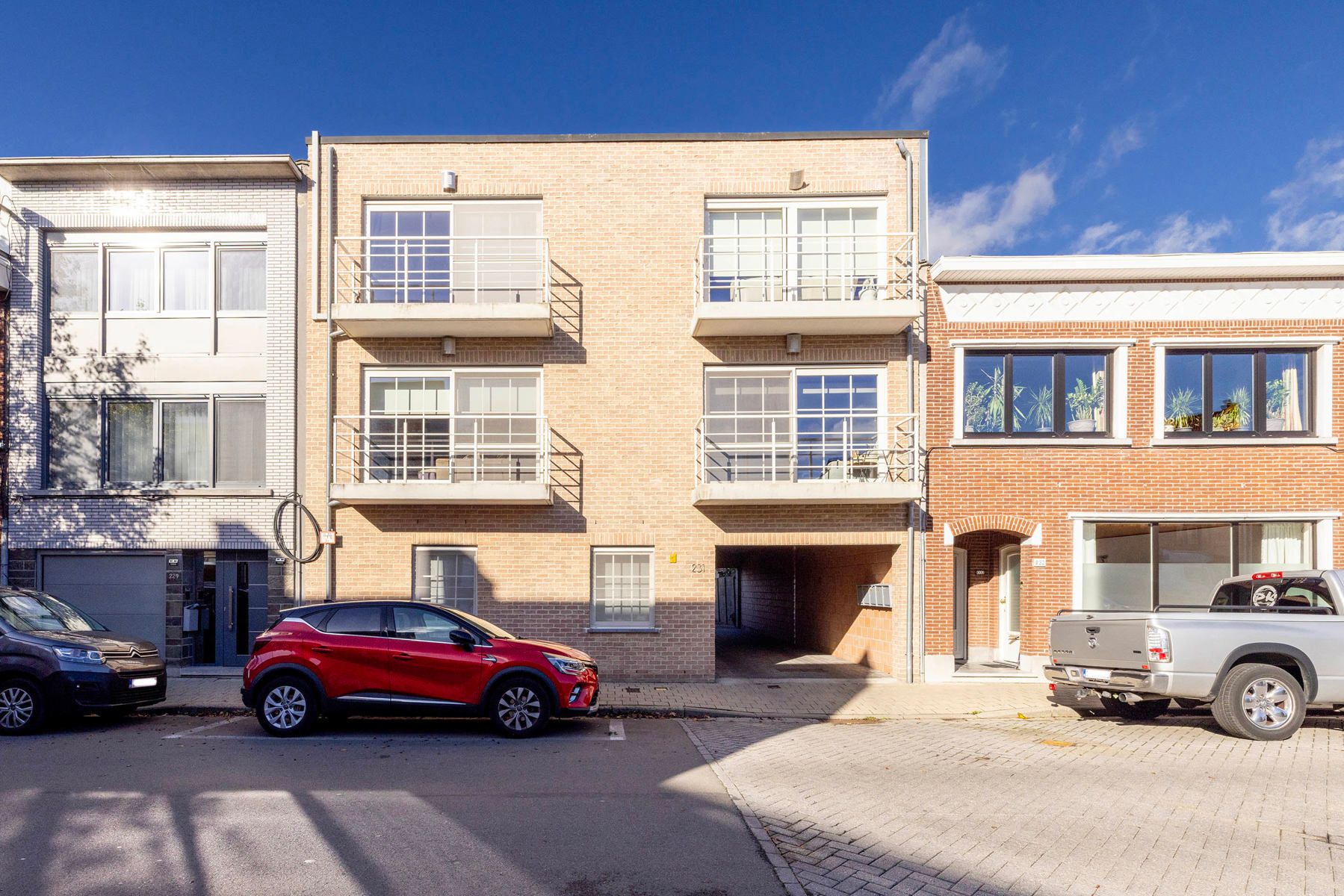 Instapklaar & goed uitgerust appartement te koop in Lier  foto 2