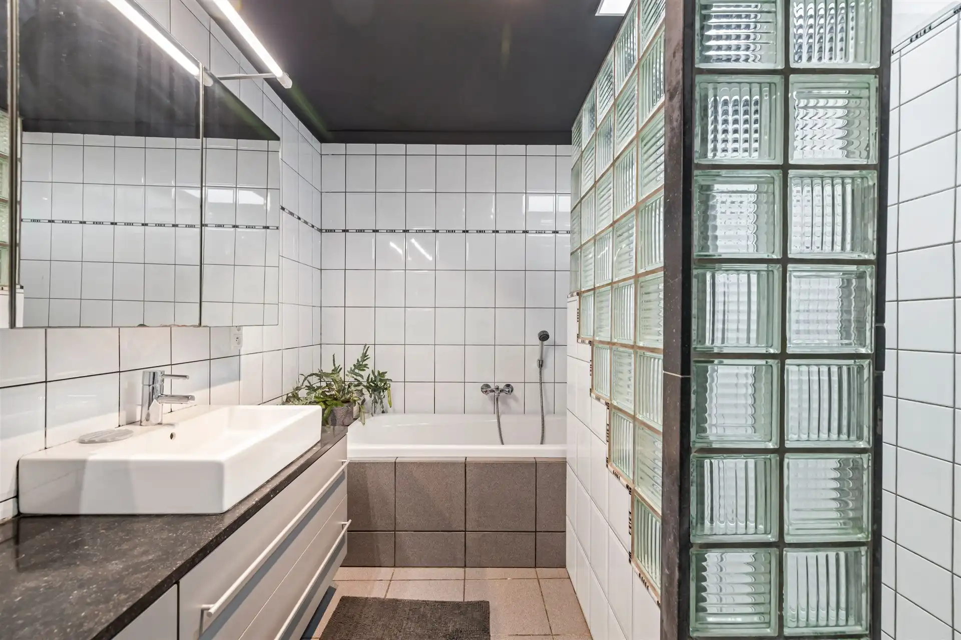 Sfeervolle halfopen bebouwing op een aantrekkelijke woonlocatie (447m²) foto 13