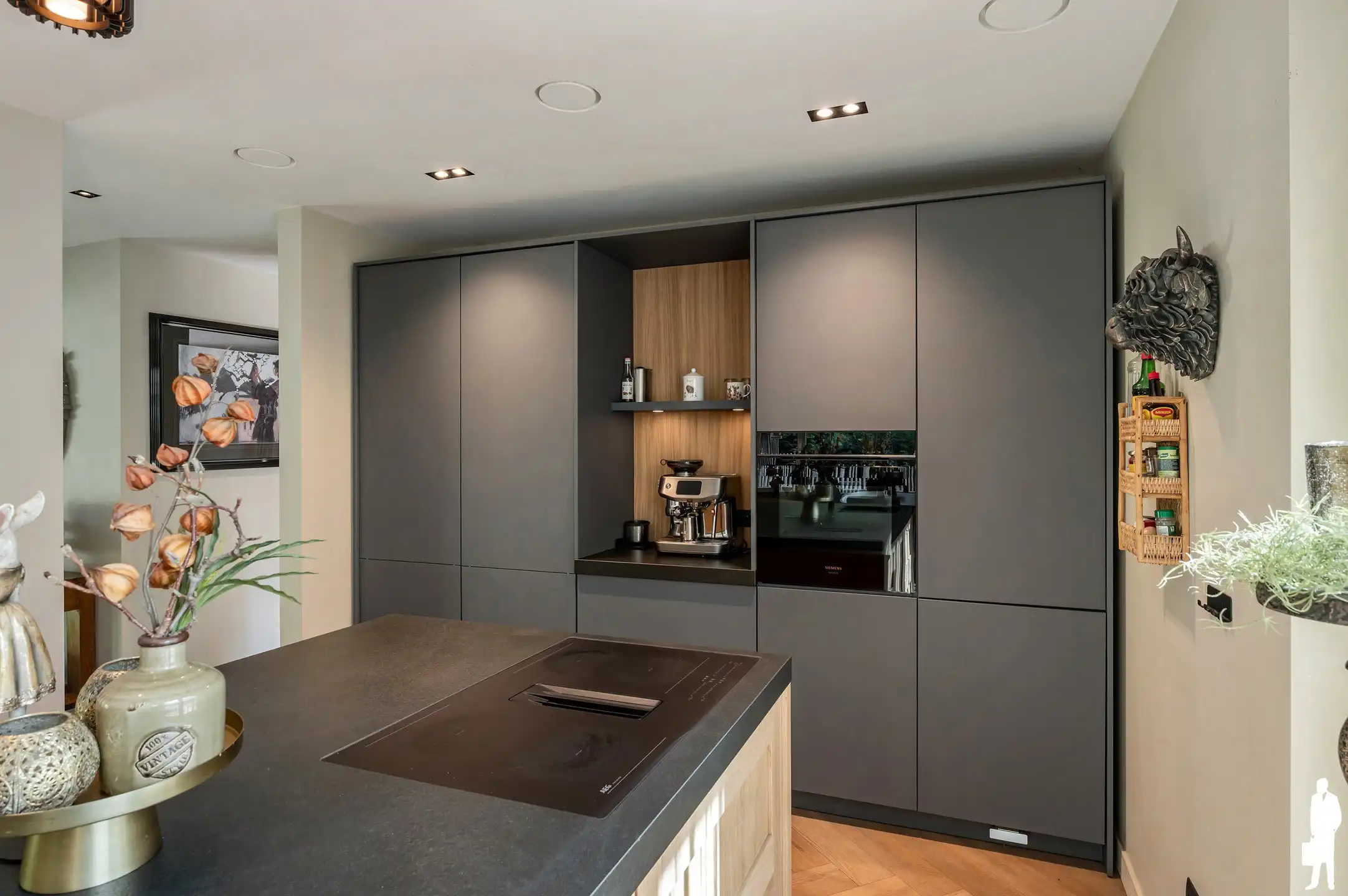 Volledig gerenoveerde gelijkvloerse woning met 2 slaapkamers en zonnige tuin in een rustige, bosrijke omgeving te Essen Wildert foto 10
