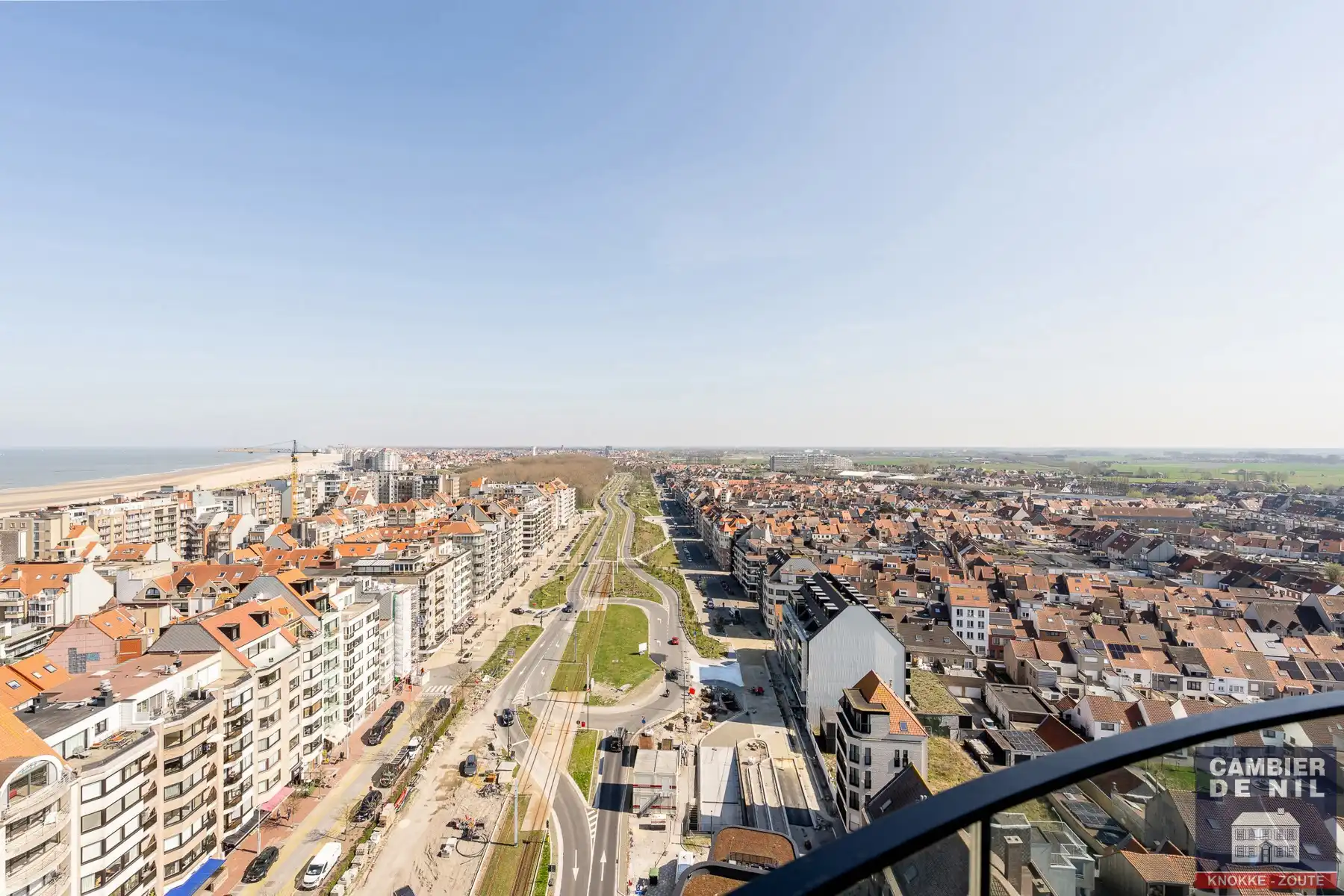 Luxueus nieuwbouw appartement met panoramisch uitzicht over Knokke-Heist, hinterland en zee foto 22