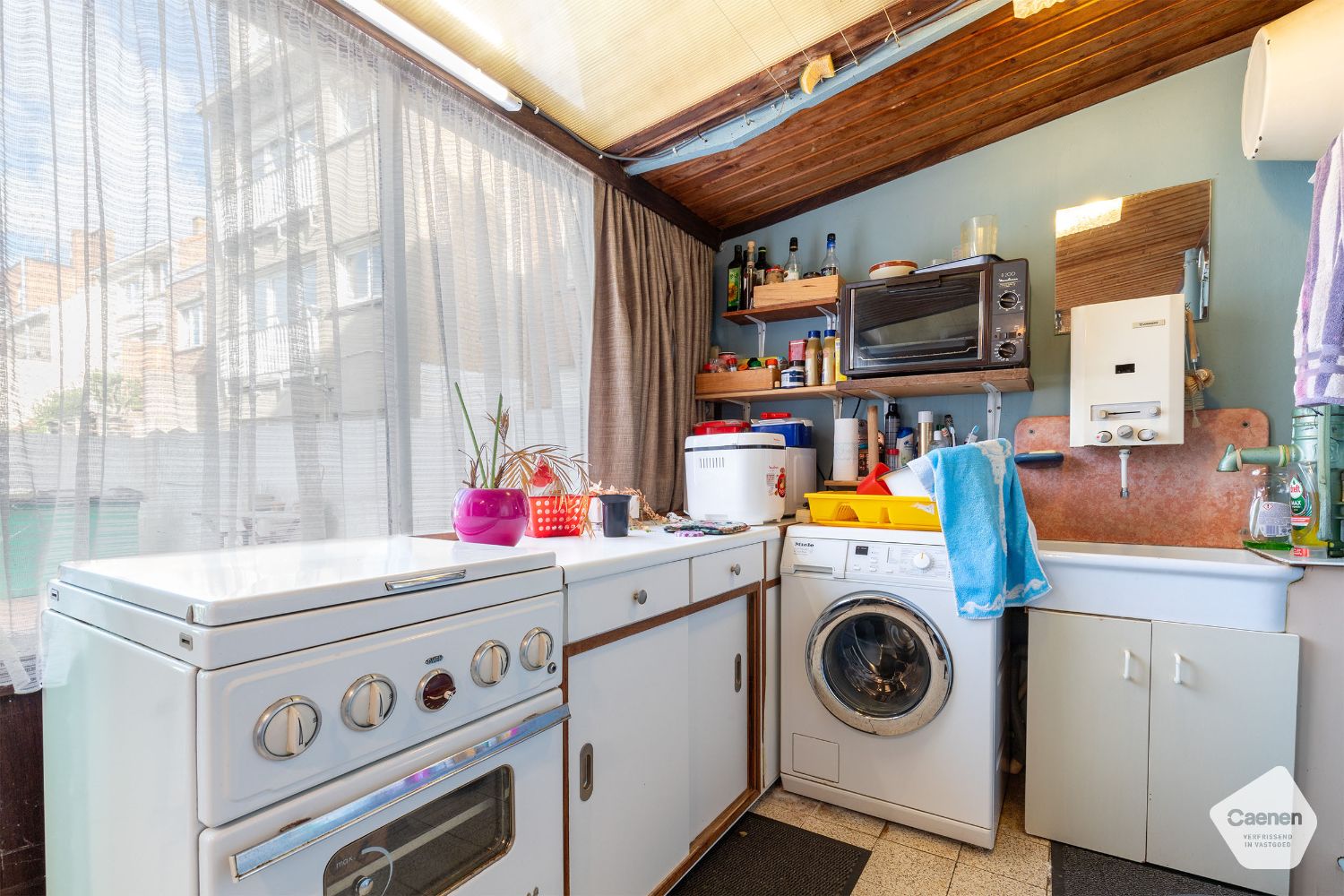 Te renoveren woning met drie slaapkamer met tal van mogelijkheden foto 21