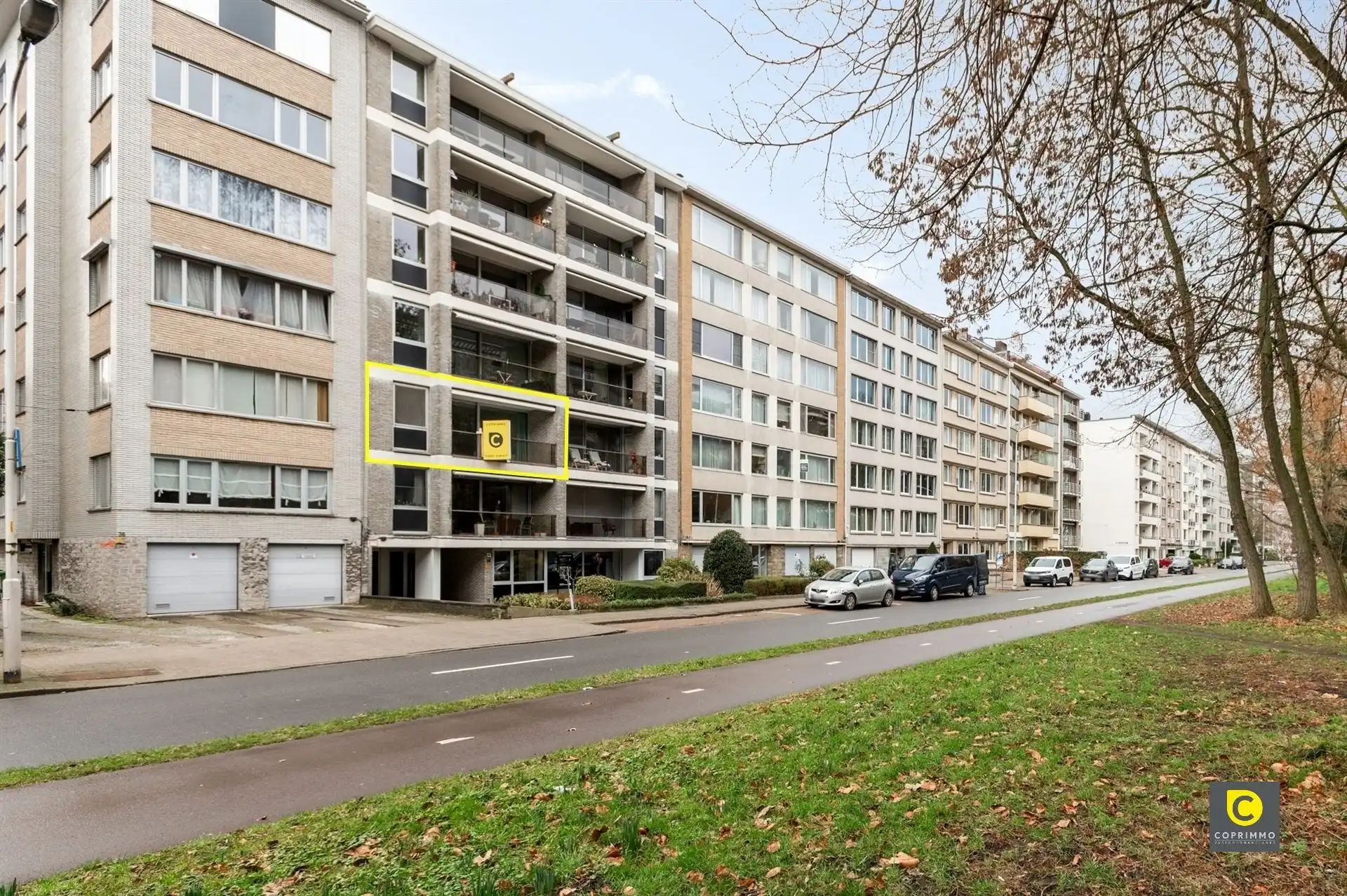 Ruim, instapklaar 2 slpk app met 2 terrassen! foto 11