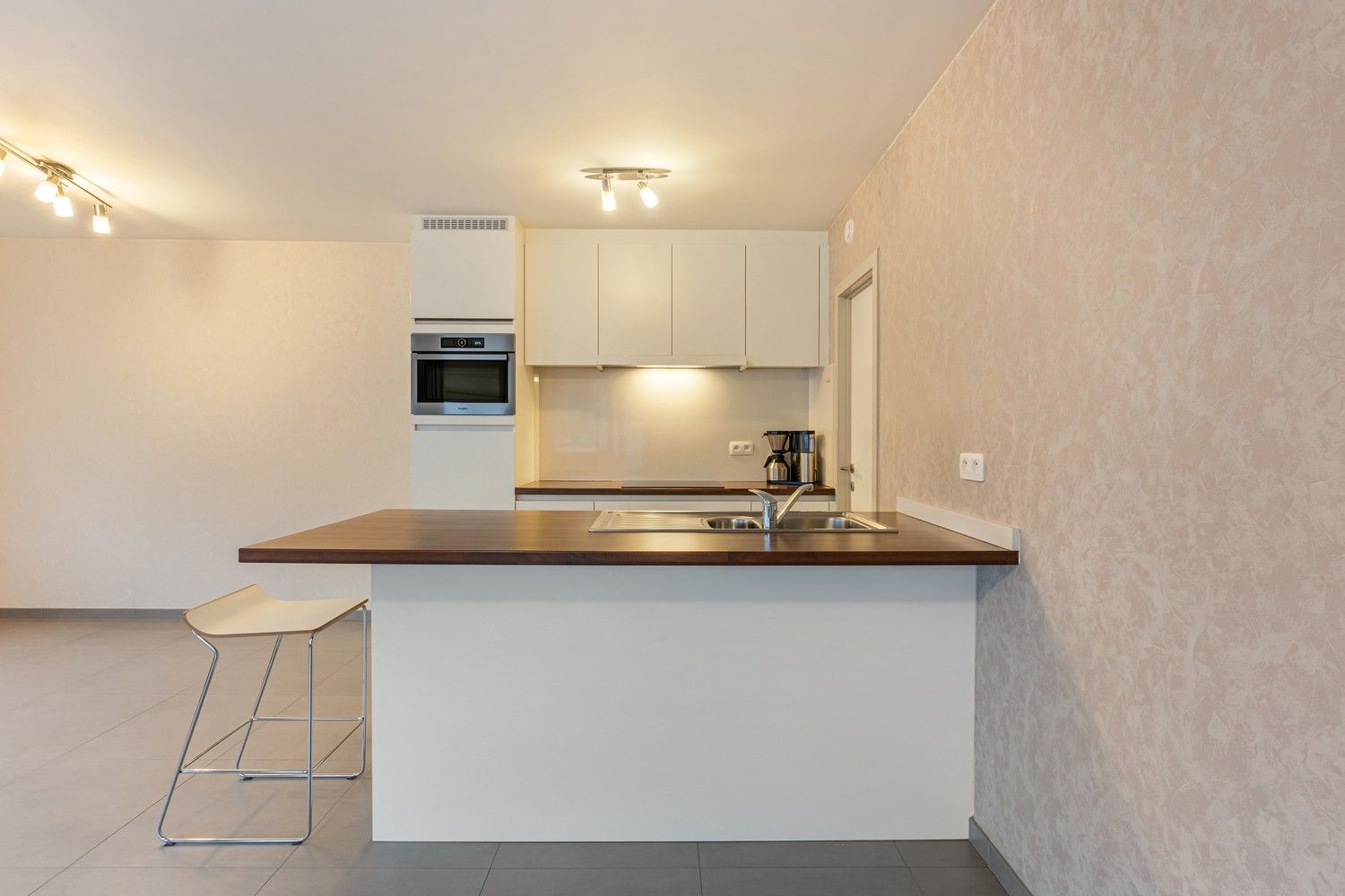 Modern appartement met 2 slaapkamers op top locatie! foto 5