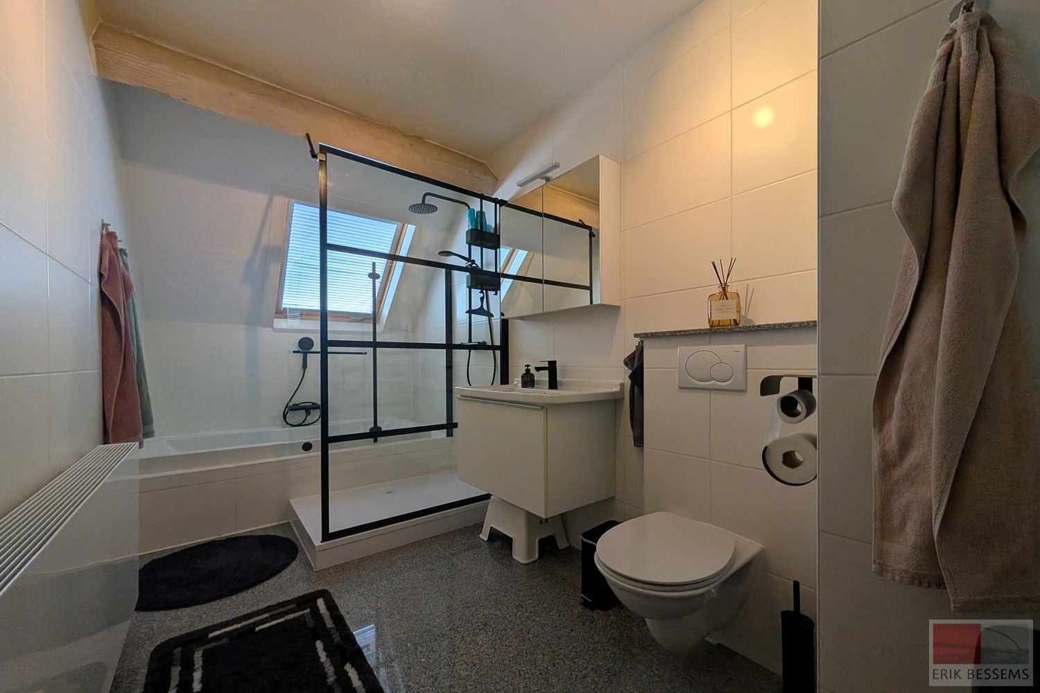 Appartement te huur foto 14