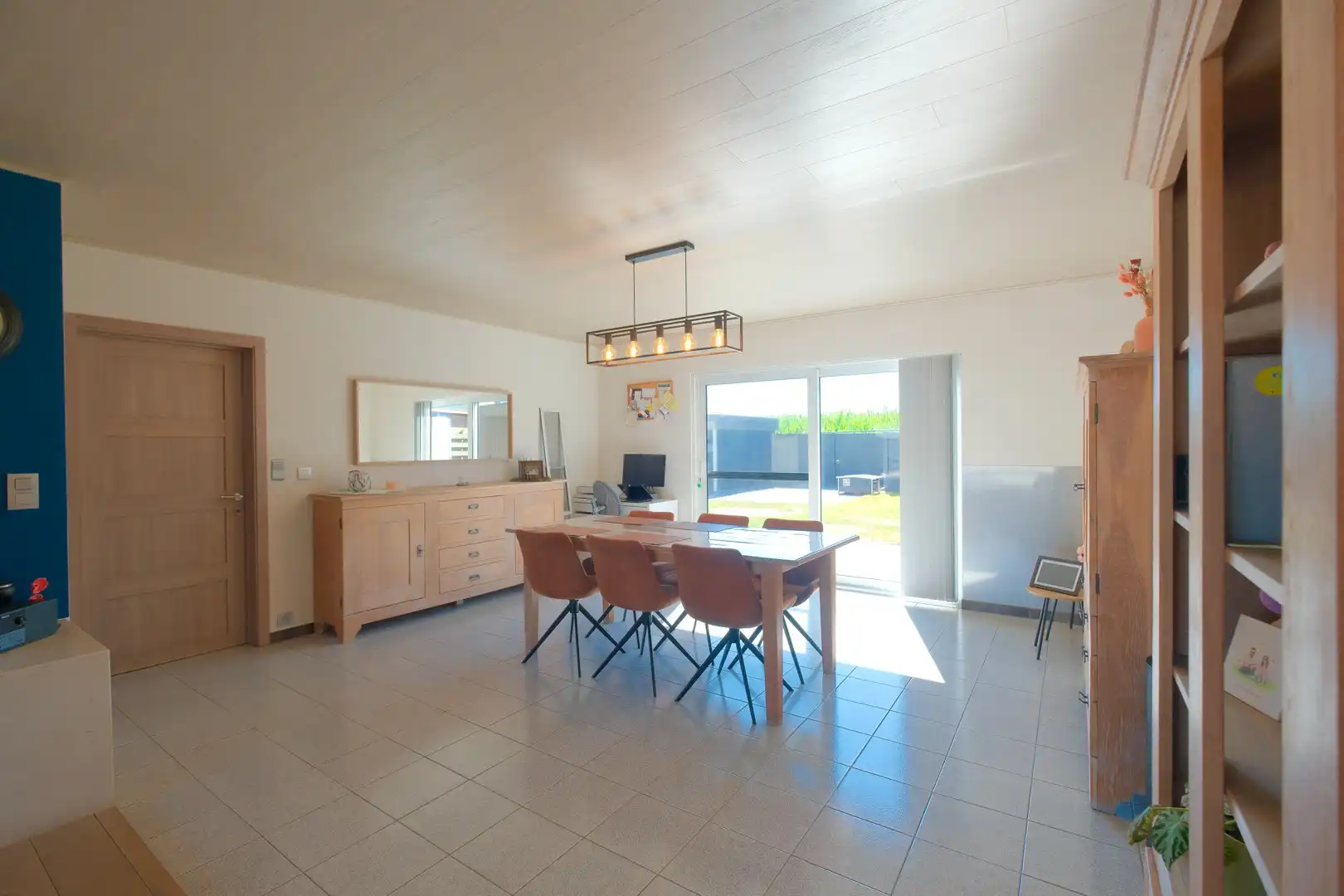 LICHTERVELDE - Open bebouwing met 2 slpks en garage op perceel van 486 m² foto 6