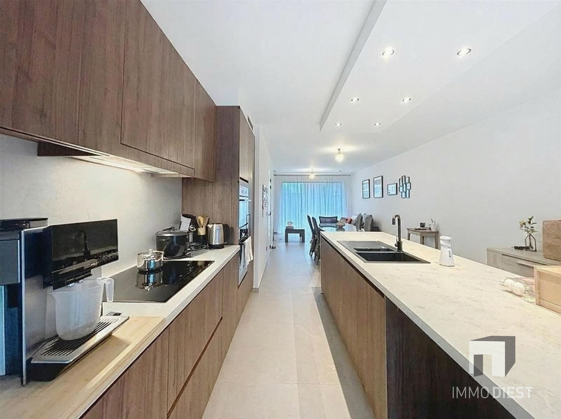 Nieuwbouw woninge met 5slaapkamers foto 11