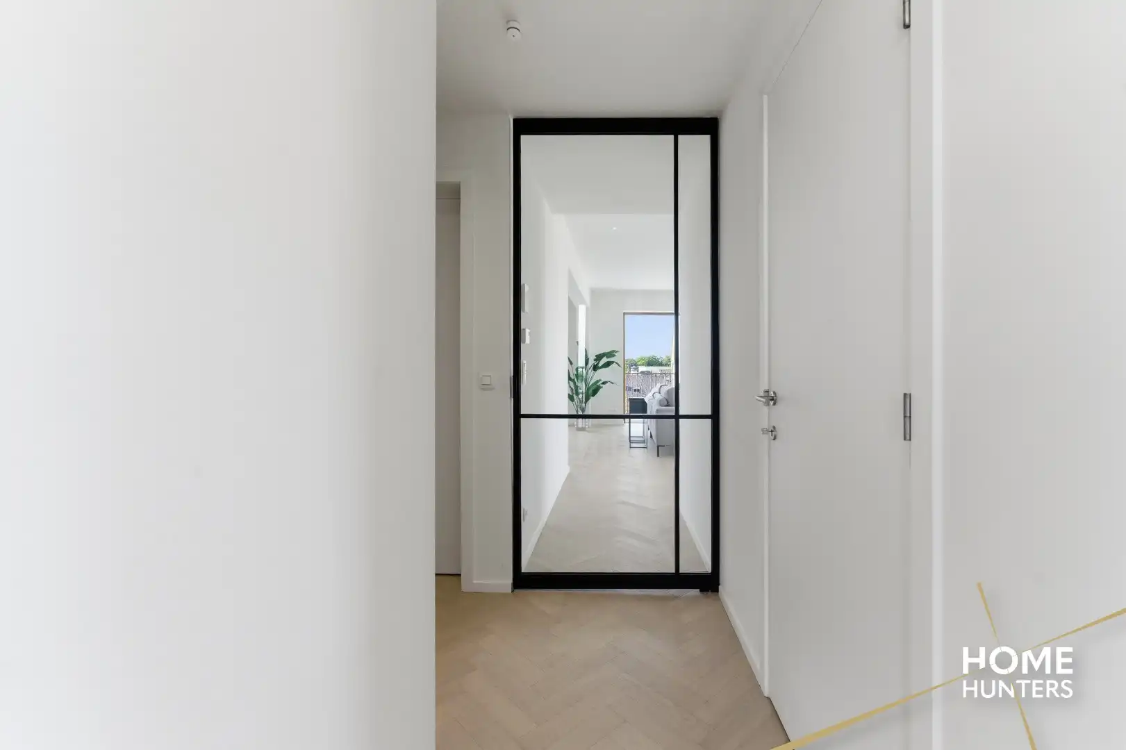 Luxe nieuwbouwappartement met ruim terras (19m²) 2 slaapkamers en 2 badkamers foto 19