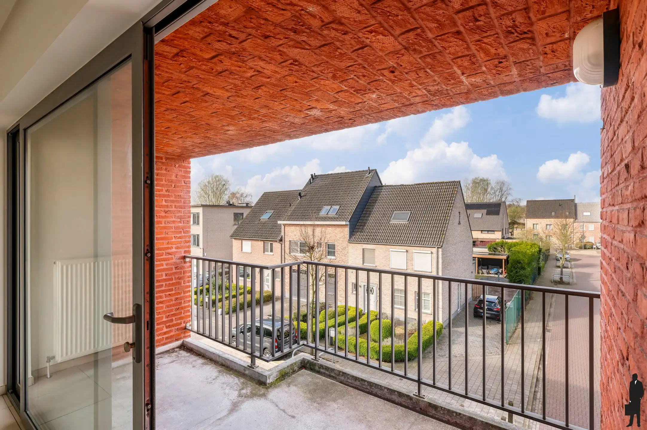 Lichtrijk 2 slaapkamer appartement op rustige locatie! foto 7