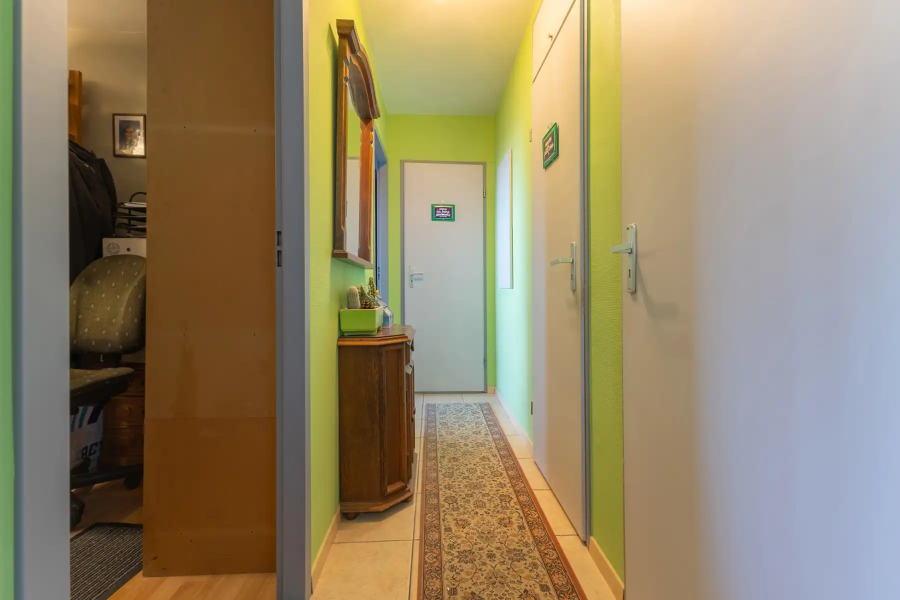 Goed gelegen appartement met twee slaapkamers foto 13