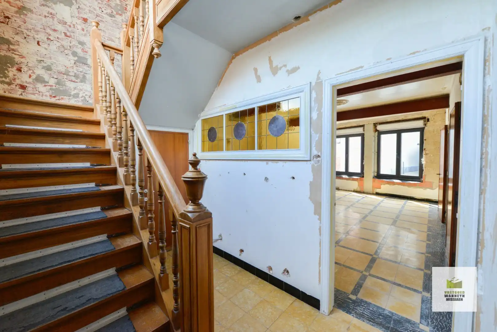 Casco woning met 4 slaapkamers en garage in centrum Ruiselede foto 10