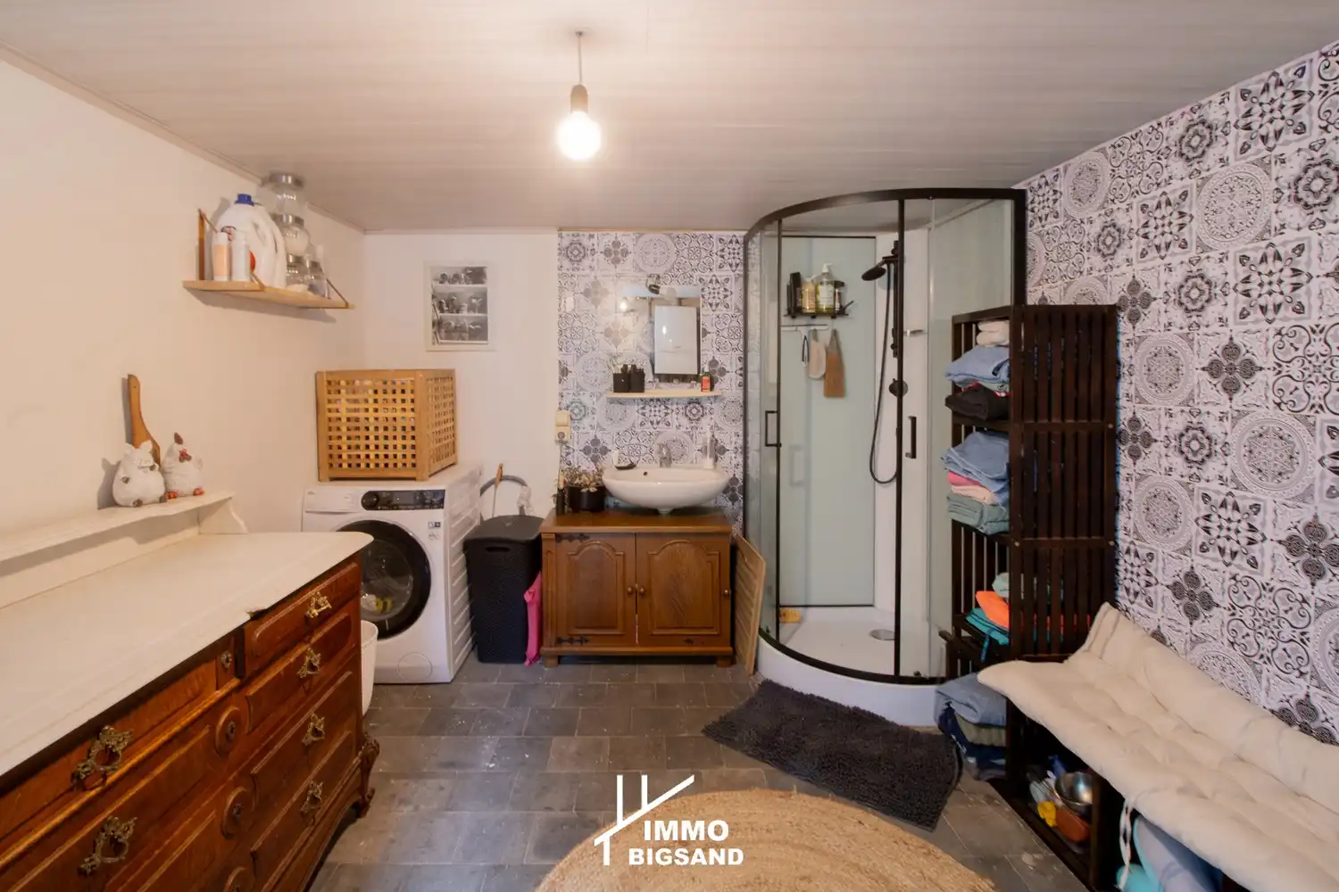 Karaktervolle woning met 5 slaapkamers met grote bosrijke tuin te koop foto 9