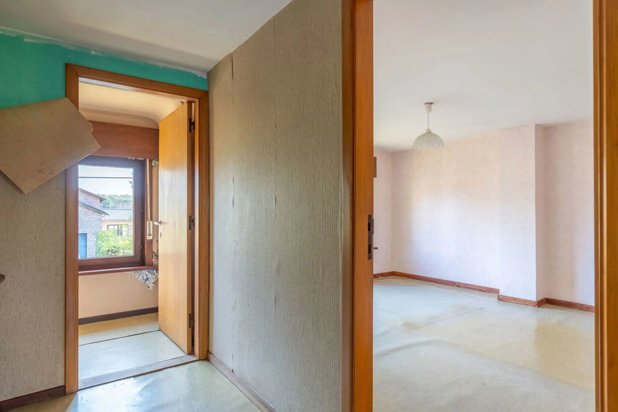 Te renoveren woning op een mooi en gunstig gelegen perceel van in totaal 6.449 m². foto 32