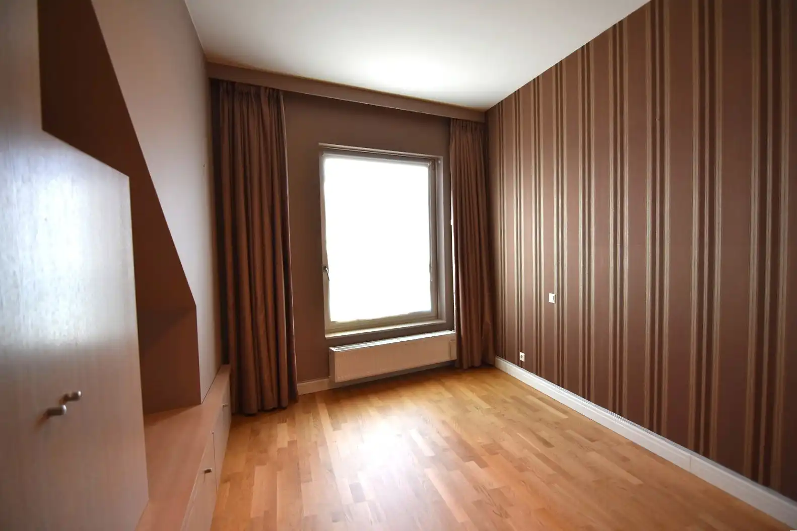 Luxe hoekappartement aan stadspark foto 18