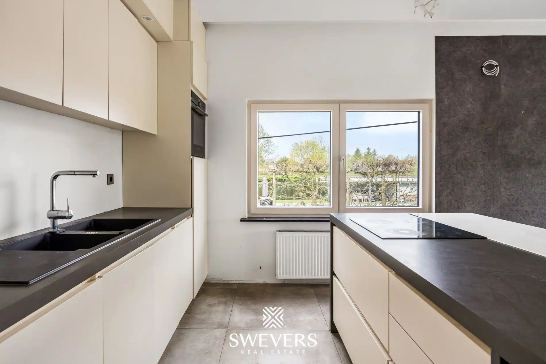 Ruim appartement met gemeenschappelijke tuin te Lummen foto 5